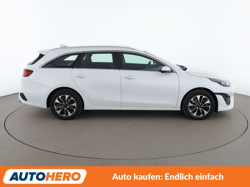 Kia Ceed / cee'd 1.6 Plug-in Hybrid Spirit Aut.*NAV*ACC*CAM*PDC*SHZ — photo 7