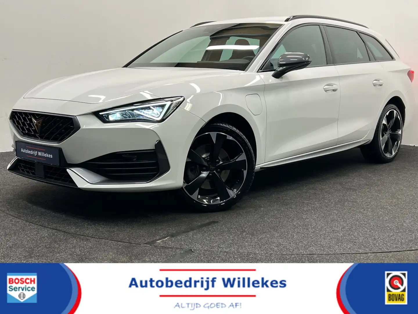 CUPRA Leon Sportstourer 1.4 e-Hybrid VZ Business | NAVI | WEG Weiß - 1