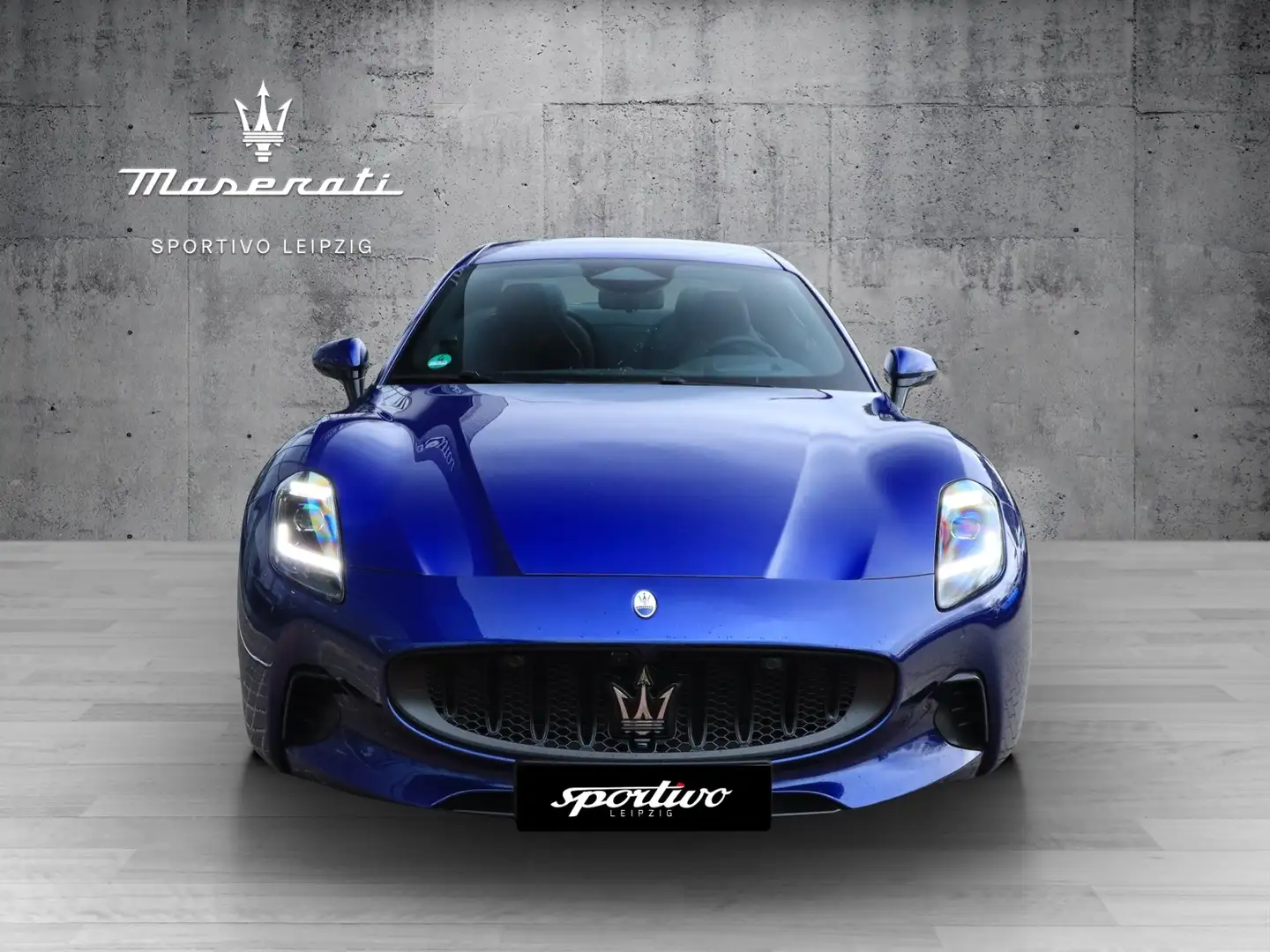 Maserati GranTurismo Folgore Blau - 2