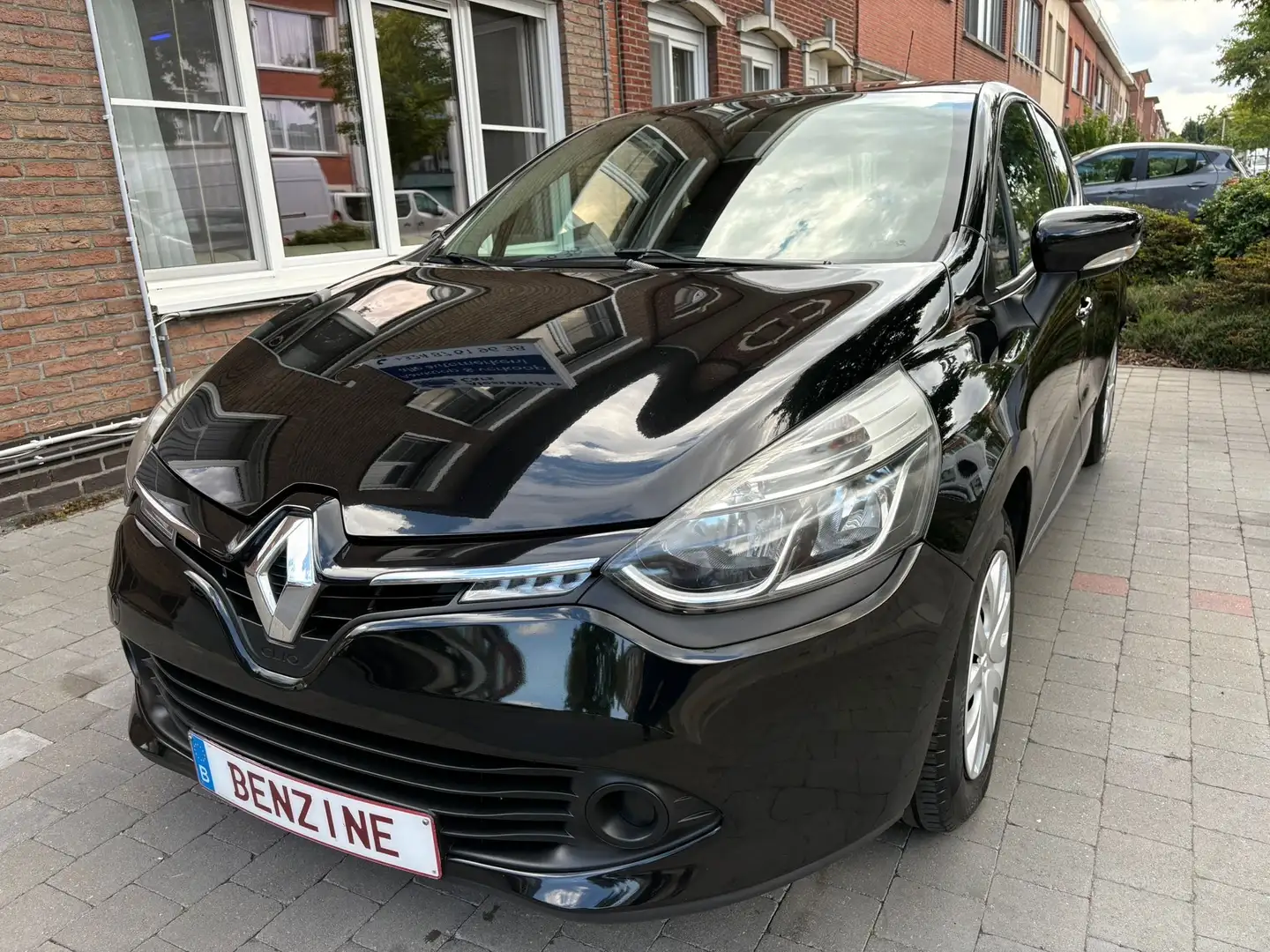 Renault Clio 0,9 TCe!Nieuwstaat*Airco*Navi*1eigenaar*Garantie! Чорний - 1