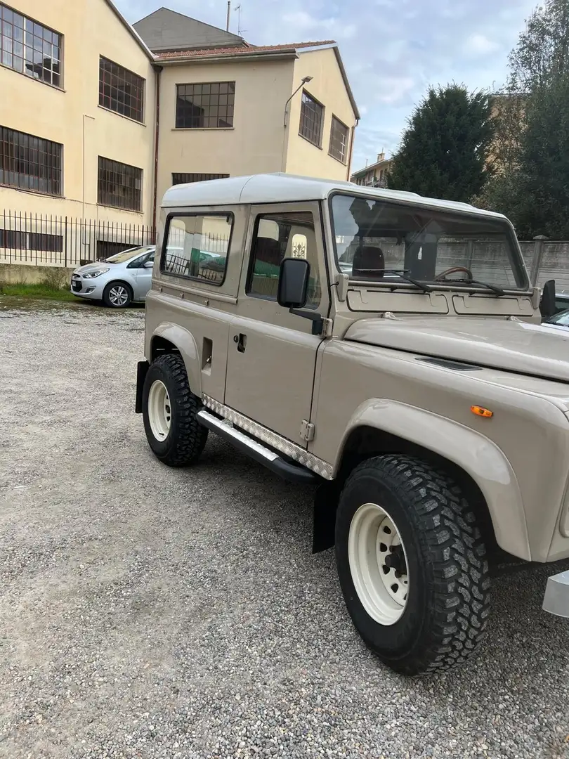 Land Rover Defender 110 2.5 Hard Top - 1