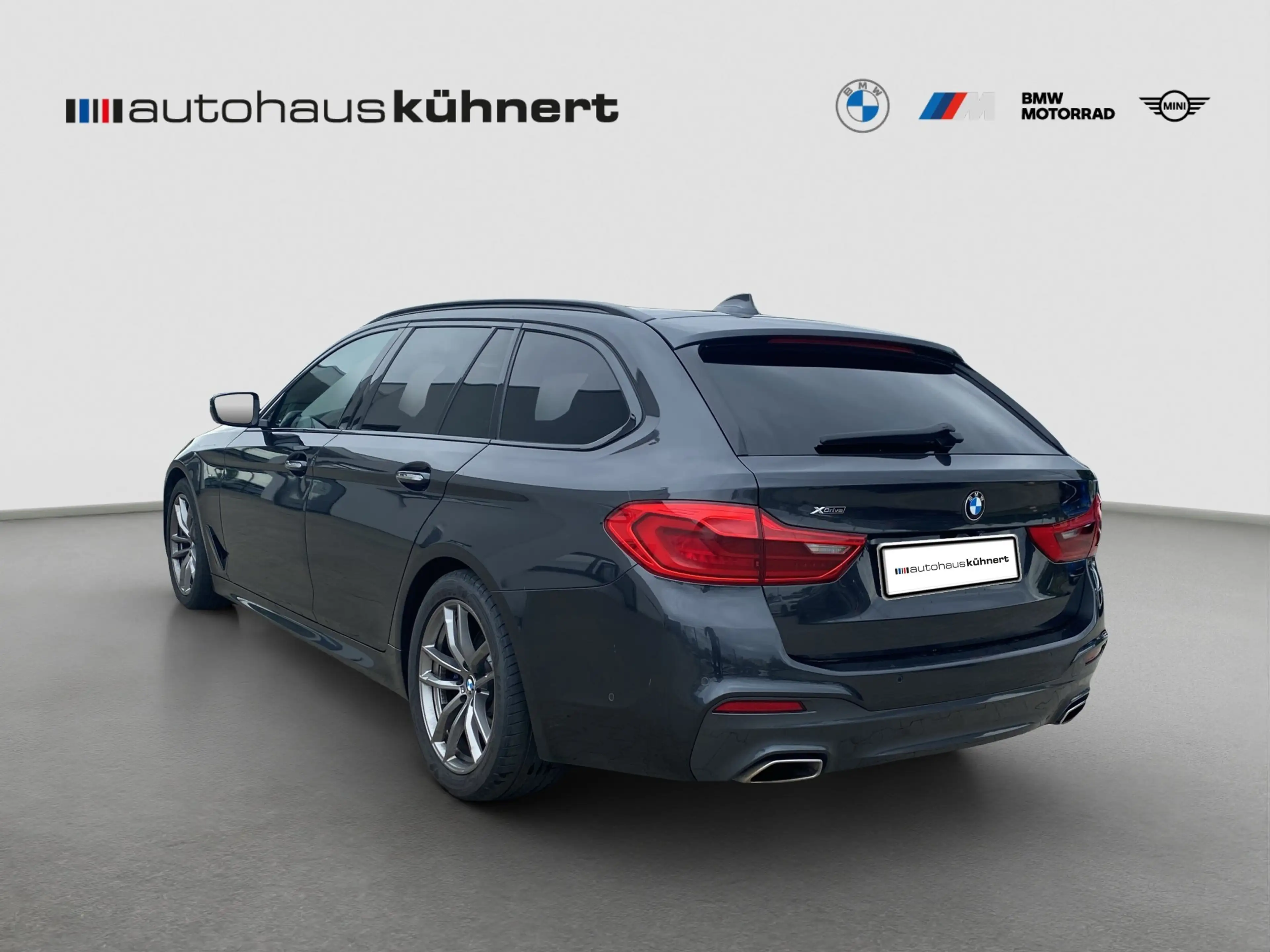 BMW 540 d xDrive Touring +nur an Händler/Export+HU 10/27 — photo 4