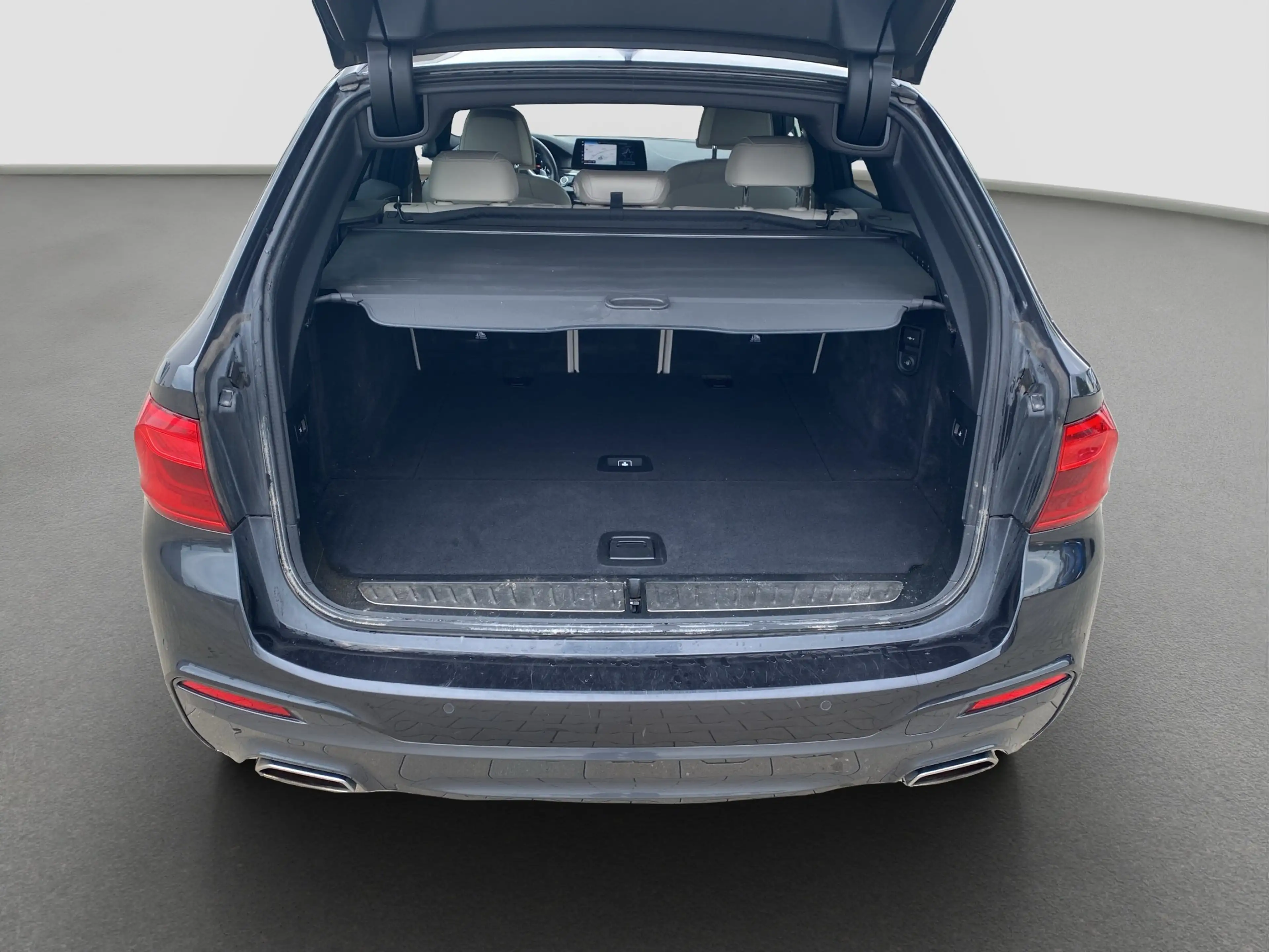 BMW 540 d xDrive Touring +nur an Händler/Export+HU 10/27 — photo 9