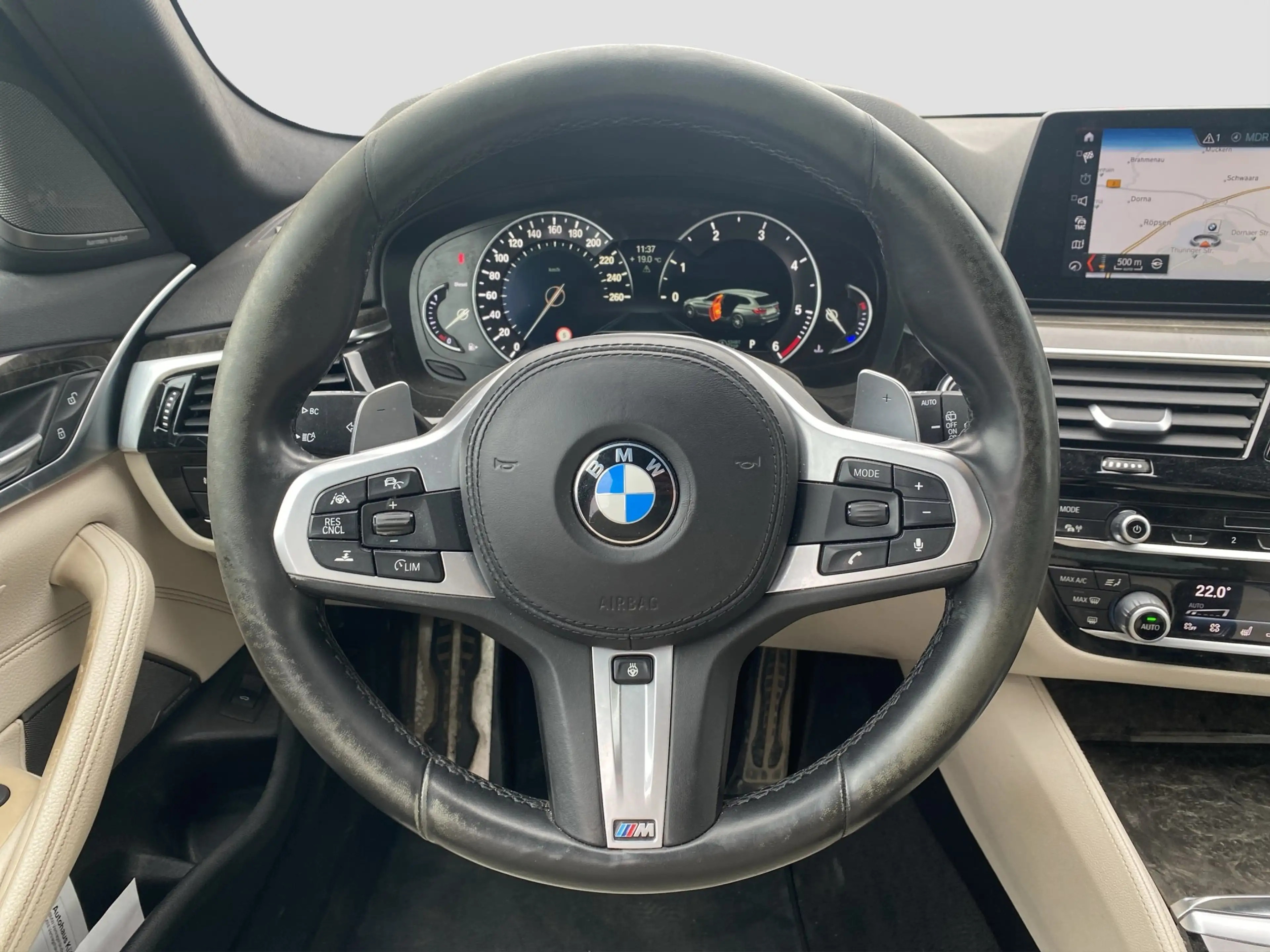 BMW 540 d xDrive Touring +nur an Händler/Export+HU 10/27 — photo 12