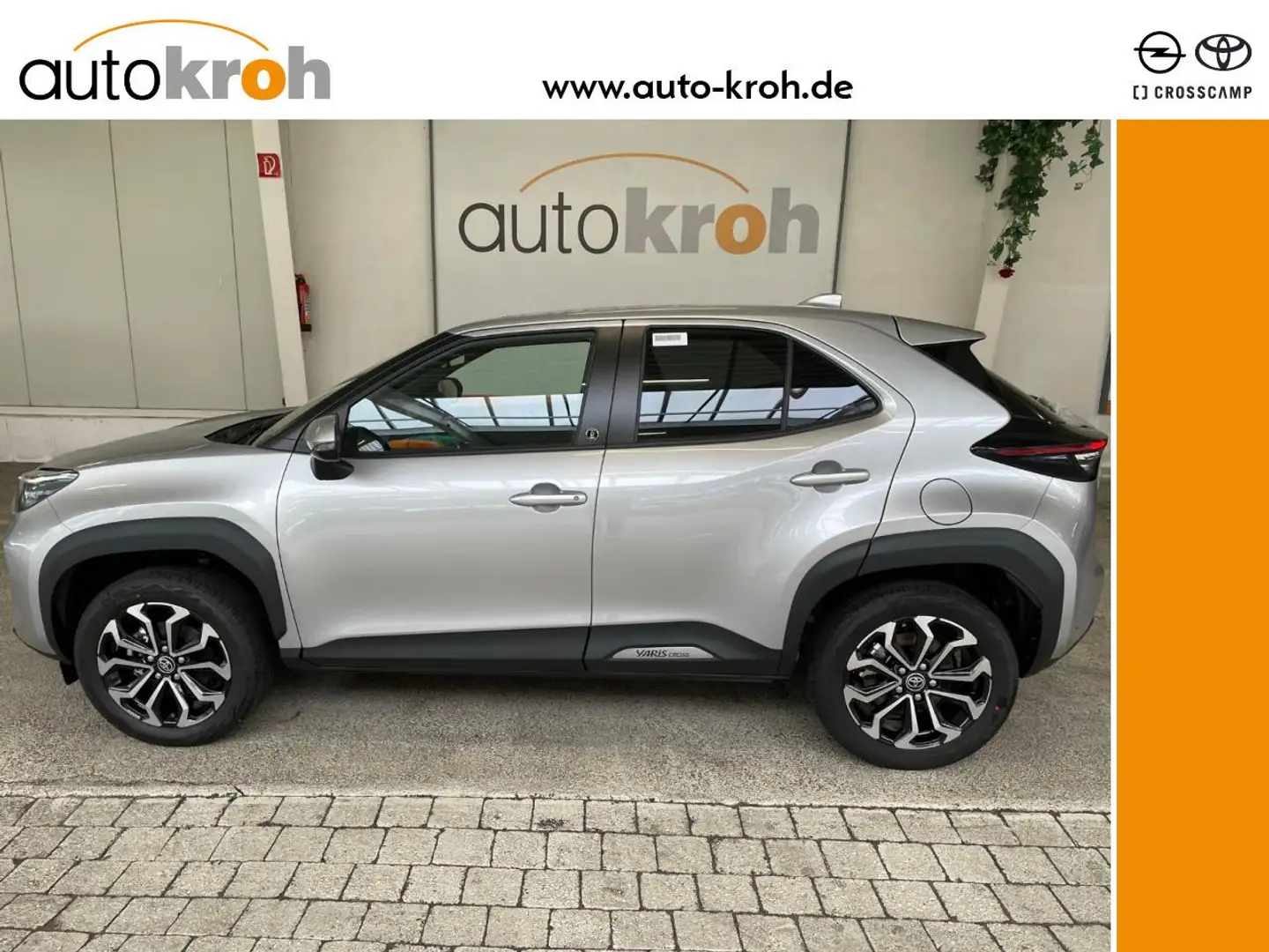 Toyota Yaris Cross Hybrid 2WD Team D Winter+ Safety+ Smart Connect Argent - 1