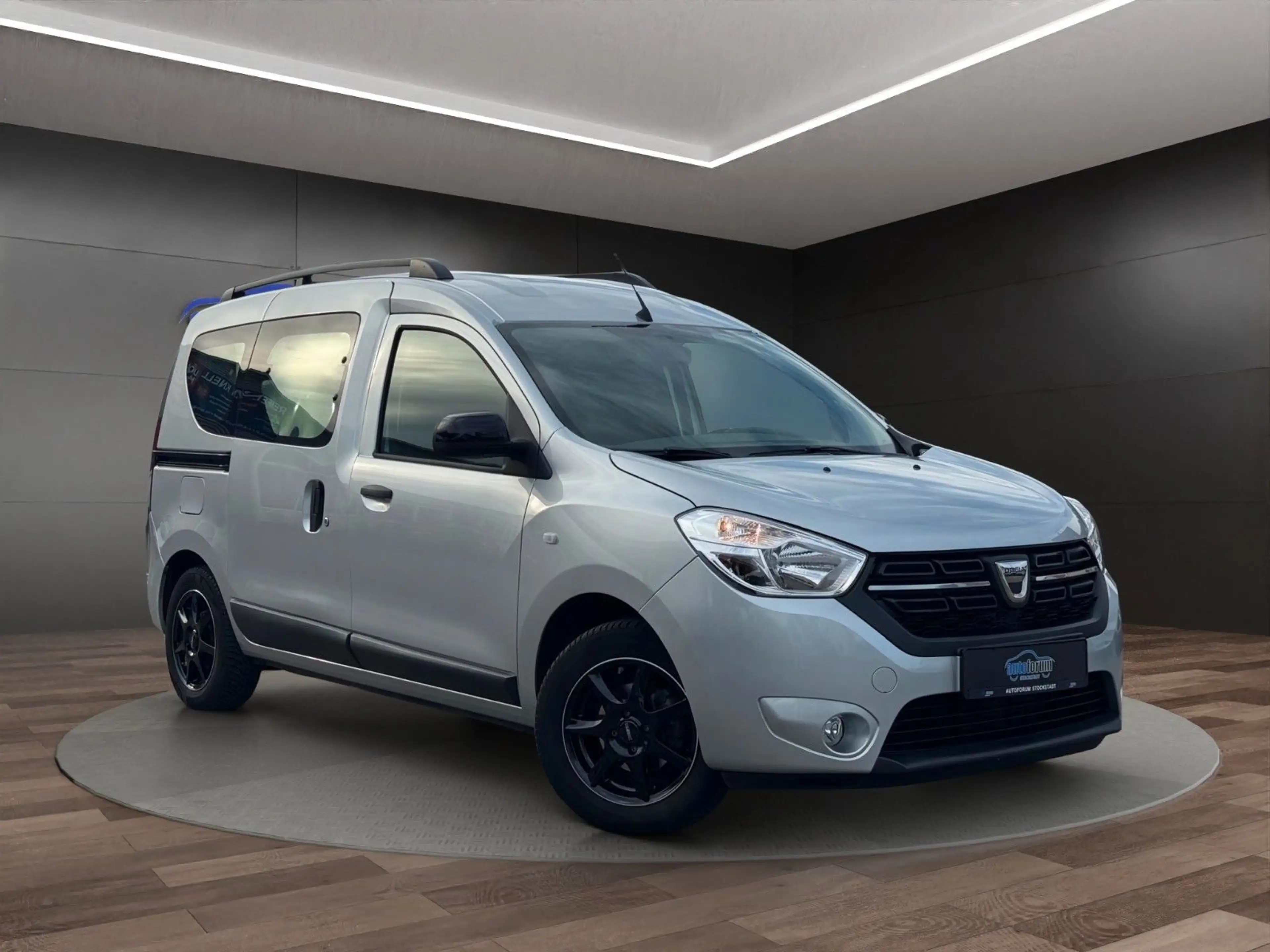 Dacia Dokker Comfort CAMPER-BOX°SHZ°8-FACH BEREIFT — photo 3