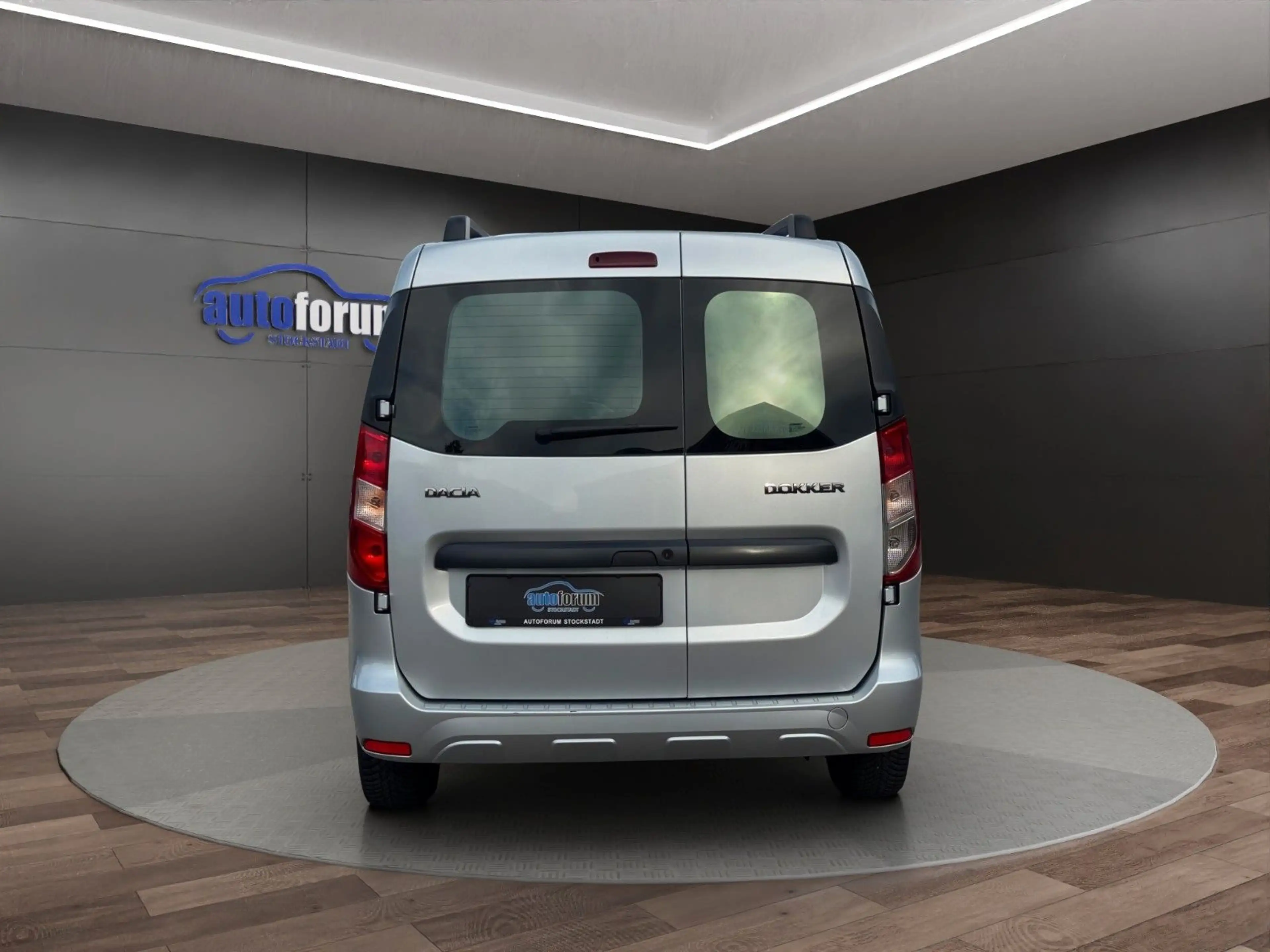 Dacia Dokker Comfort CAMPER-BOX°SHZ°8-FACH BEREIFT — photo 5