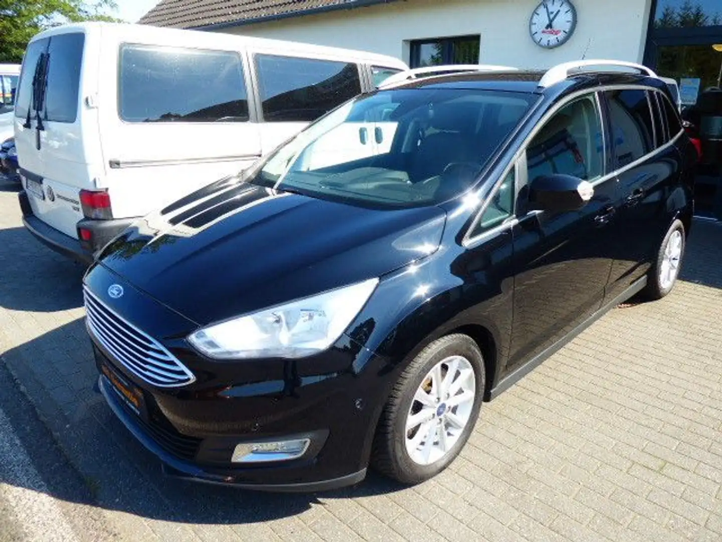 Ford Grand C-Max Titanium 7-Sitzer Navi Sitzheizung Schwarz - 2