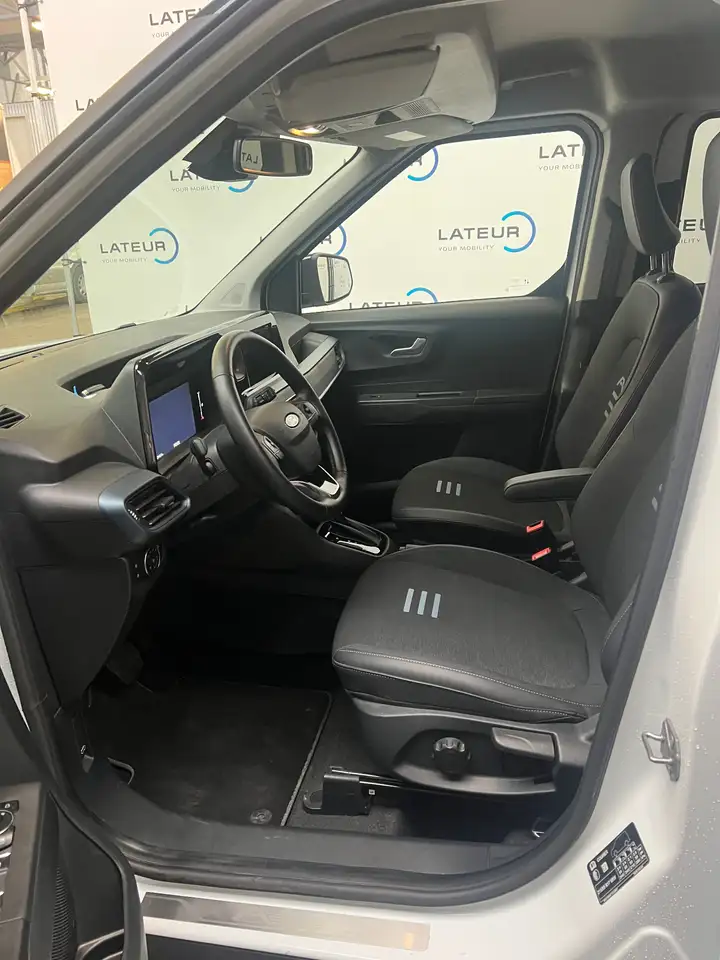 Ford Tourneo Courier Active 1.0 Ecoboost 125pk A7 8