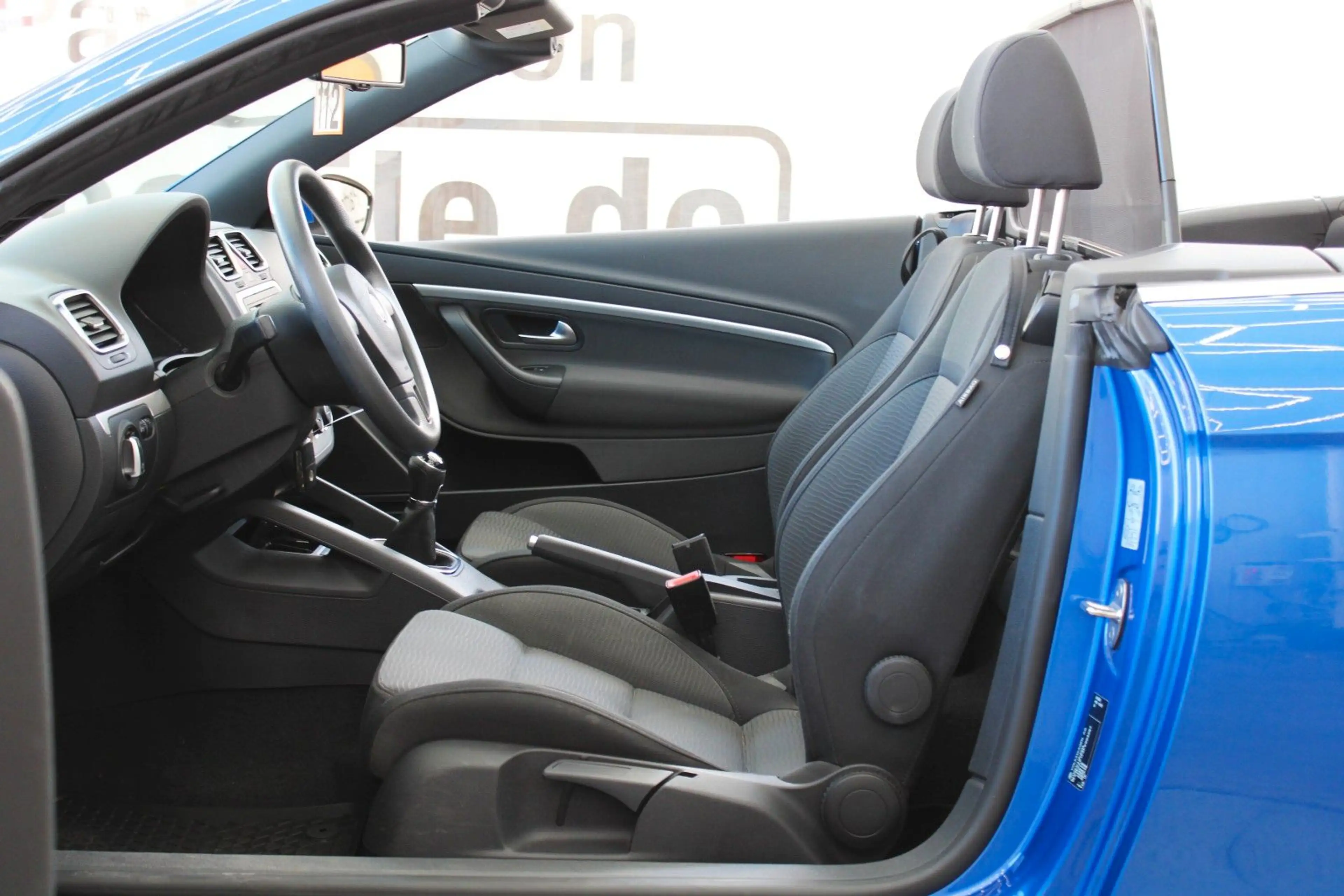 Volkswagen Eos BMT *2.Hand*Inspektion Neu*Allwetterreifen* — photo 5
