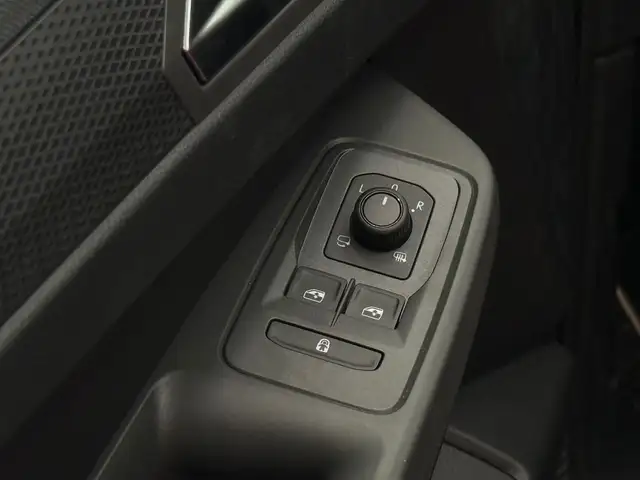 Volkswagen Caddy Caddy Maxi Life Behindertengerecht Rollstuhlrampe Ansicht 19