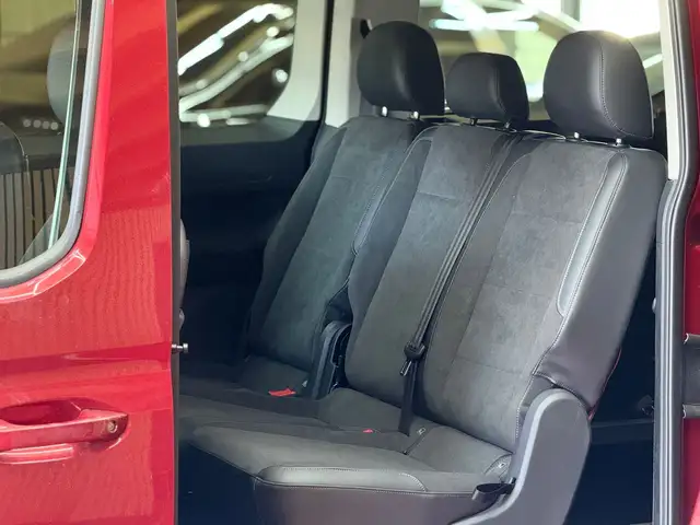 Volkswagen Caddy Caddy Maxi Life Behindertengerecht Rollstuhlrampe Ansicht 28