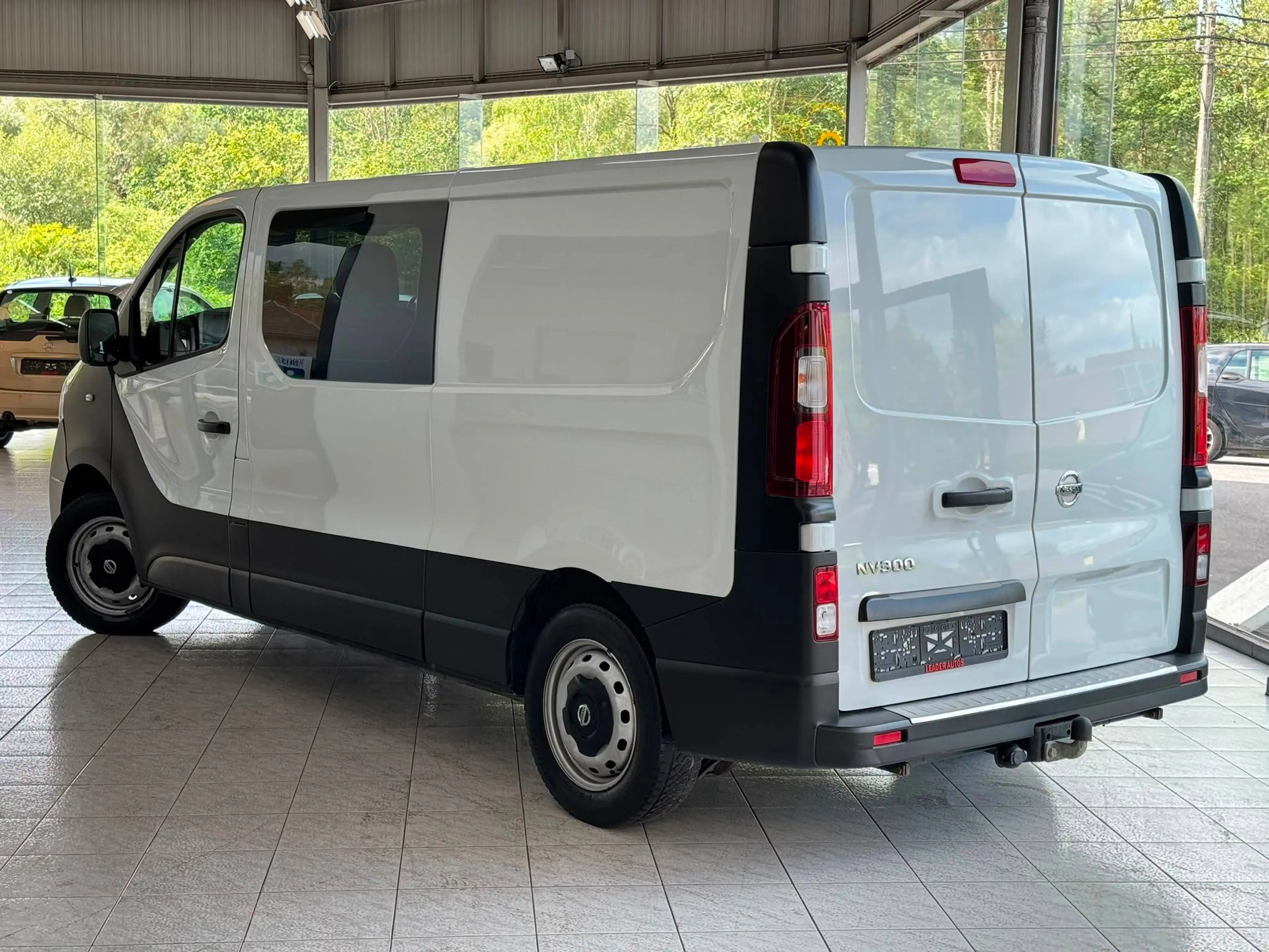 Nissan NV300 🟩2.0 DIESEL 120CV - 6 PLACES - TVA DEDUCTIBLE — photo 3
