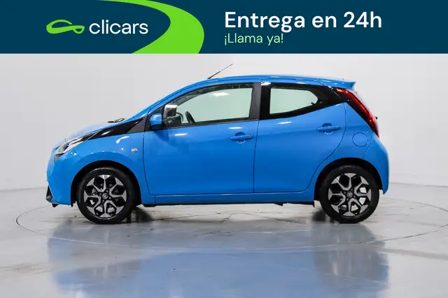 Toyota Aygo view 8