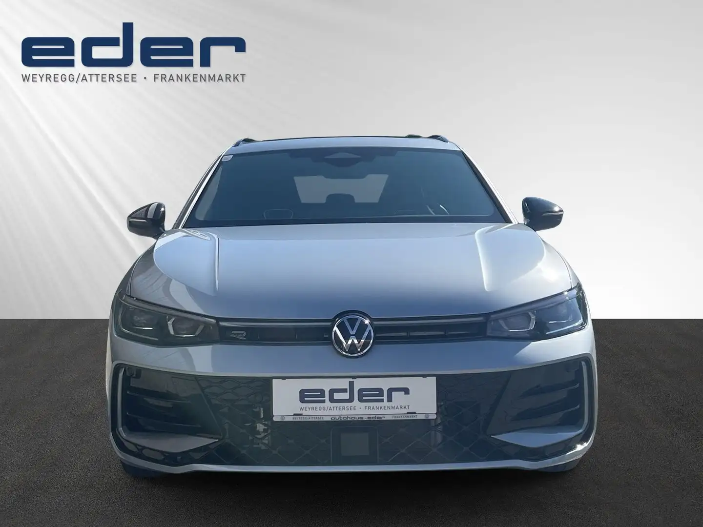 Volkswagen Passat Variant Sport eHybrid 150kW Silber - 2