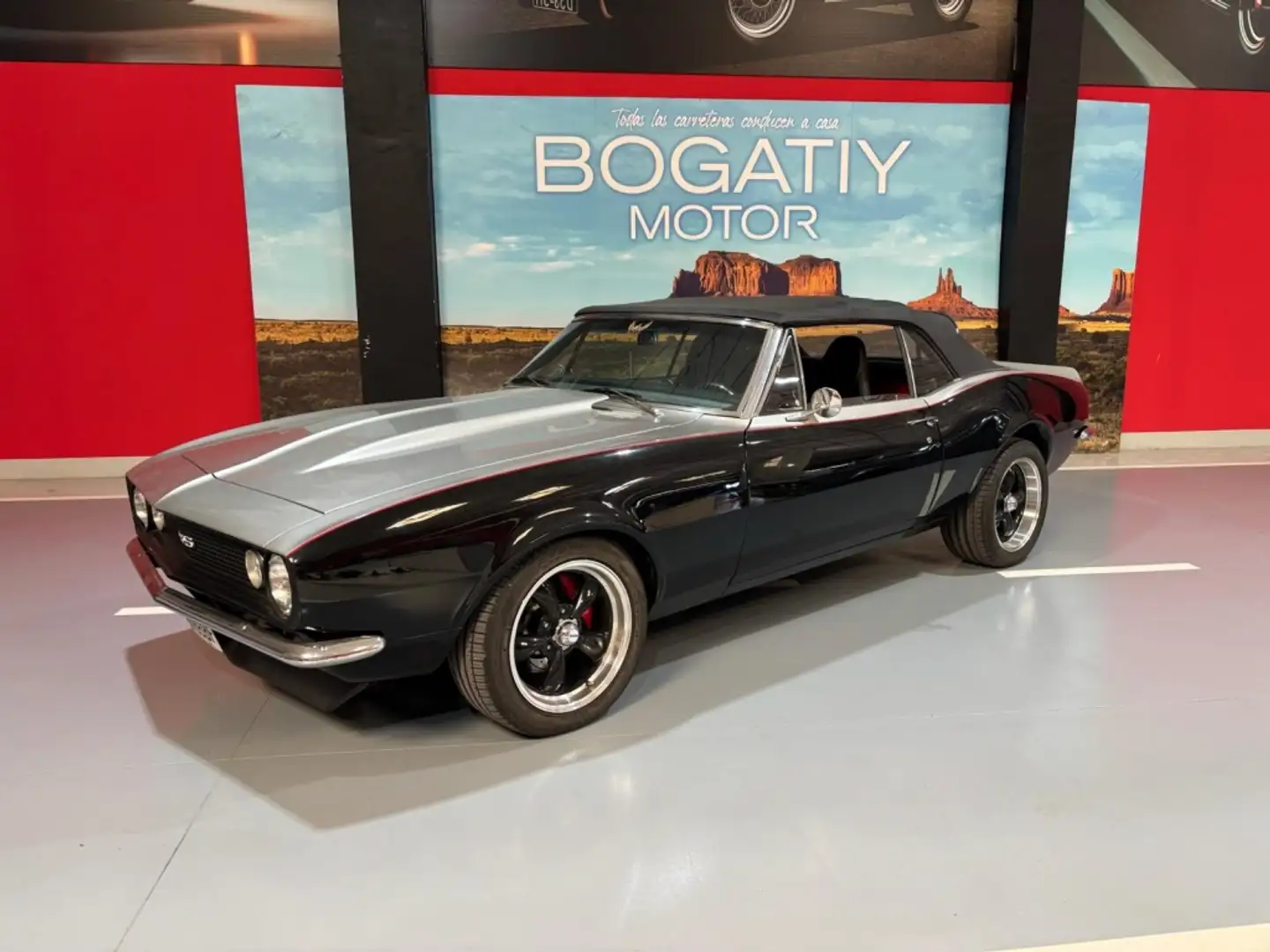 Chevrolet Camaro Convertible Negro - 1