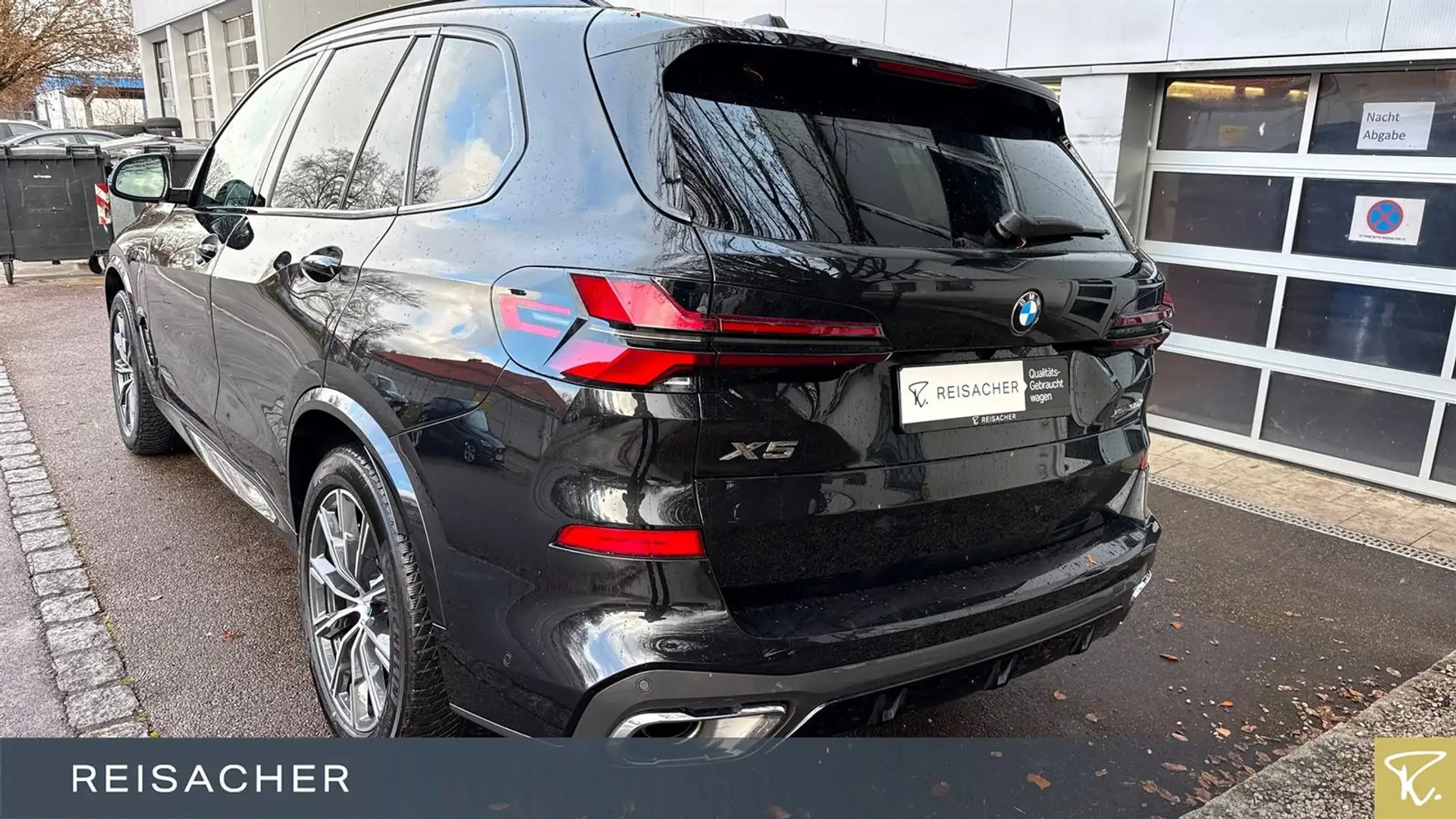 BMW X5 xDrive30d A M-Sport,Pano,AHK,ACC,Sitzbelü,360 Schwarz - 2