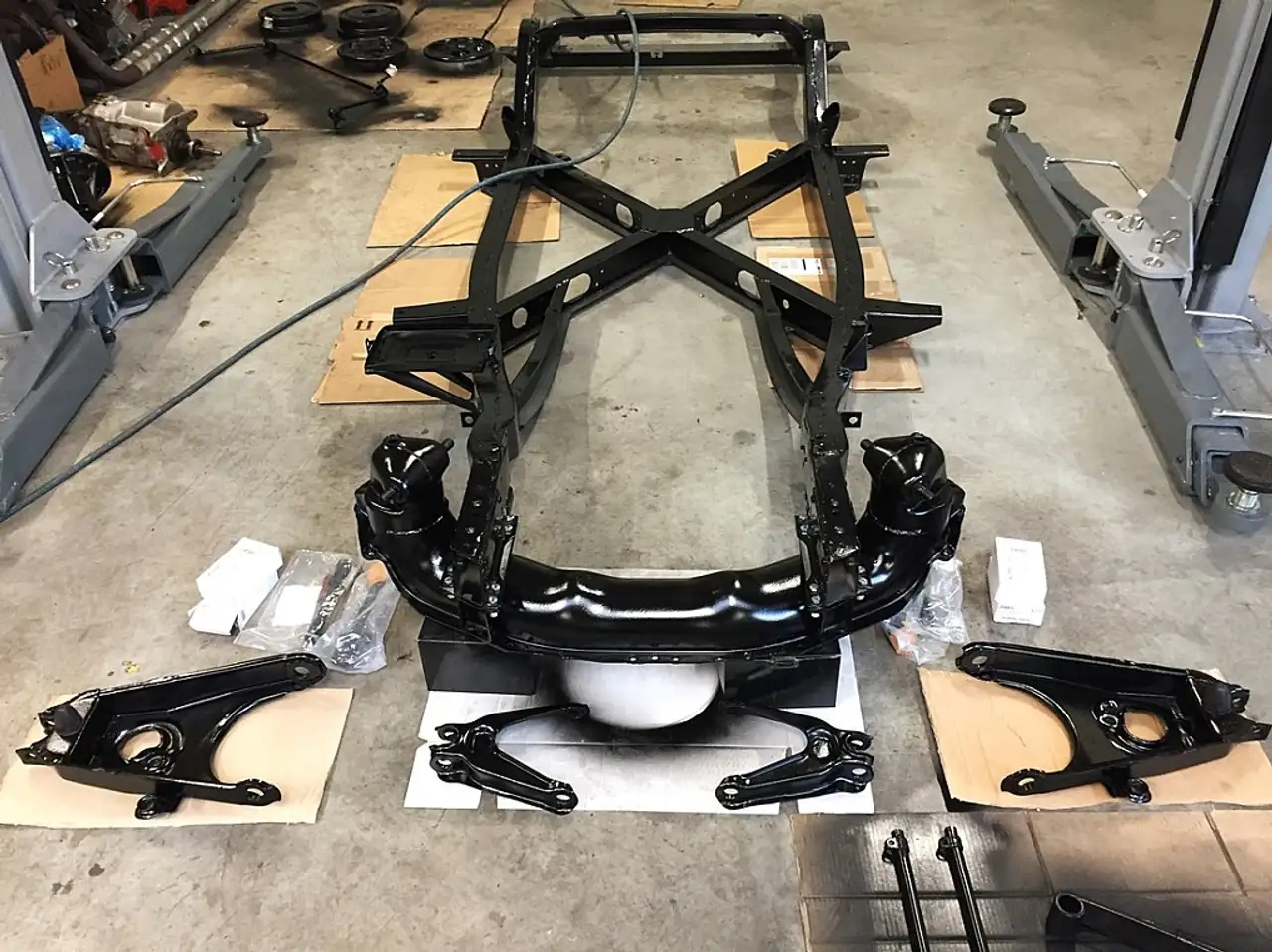Corvette C1 Resto Mod LT1 Frame-Off, LT1, Klima..., foto 11