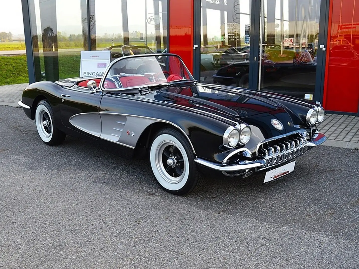 Corvette Corvette C1 Resto Mod LT1 Frame-Off, LT1, Klima... Schwarz - 1