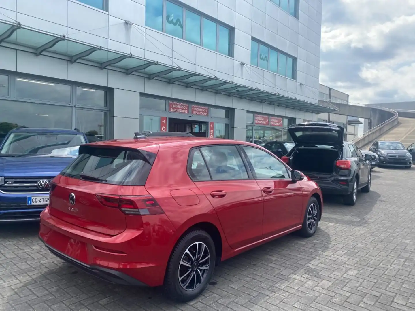Volkswagen Golf 1.0 TSI EVO 90 cv Rosso - 2