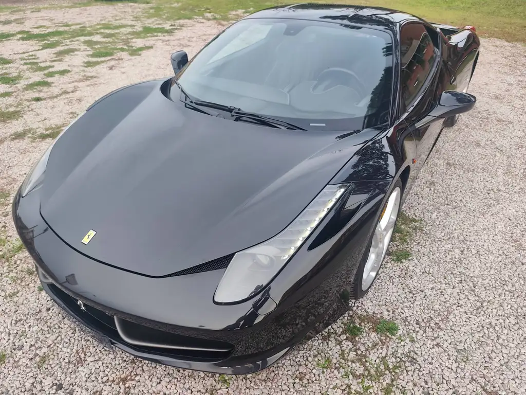 Ferrari 458 2010 из Европы — купить под ключ