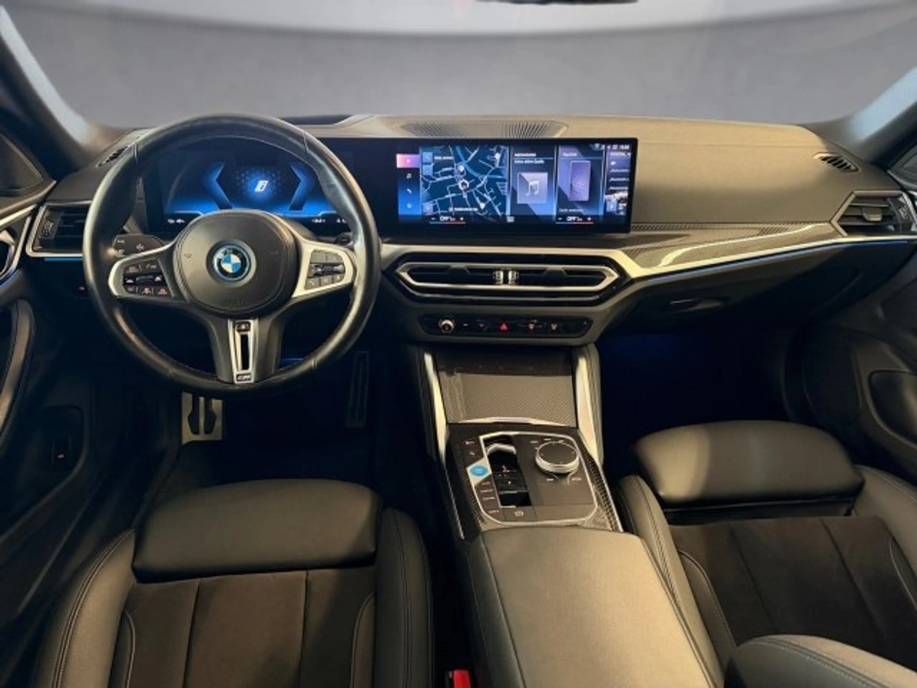 BMW i4 Gran Coupe xDrive — photo 9
