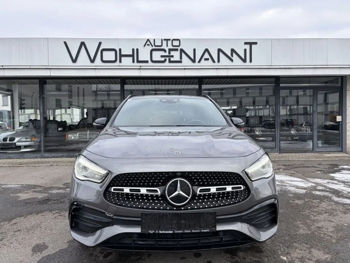 Mercedes-Benz GLA 200 d 4Matic (247.713) AMG line Grau - 1