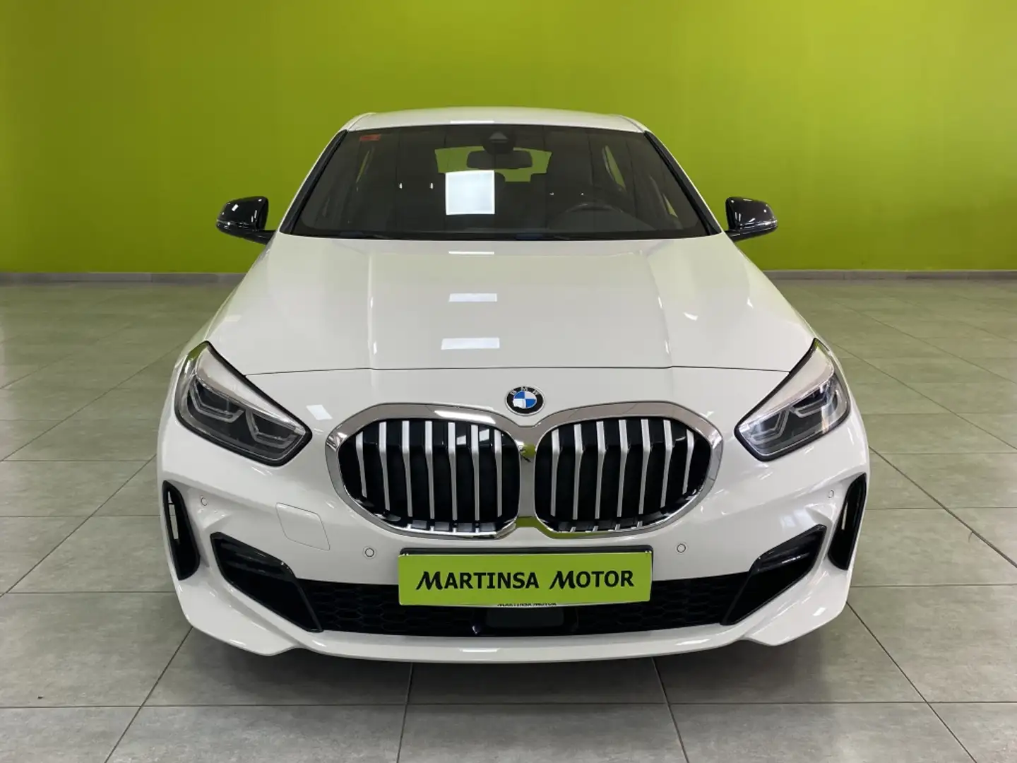 BMW 118 118iA Wit - 2