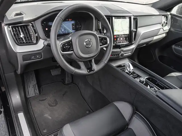 Volvo XC60 view 10