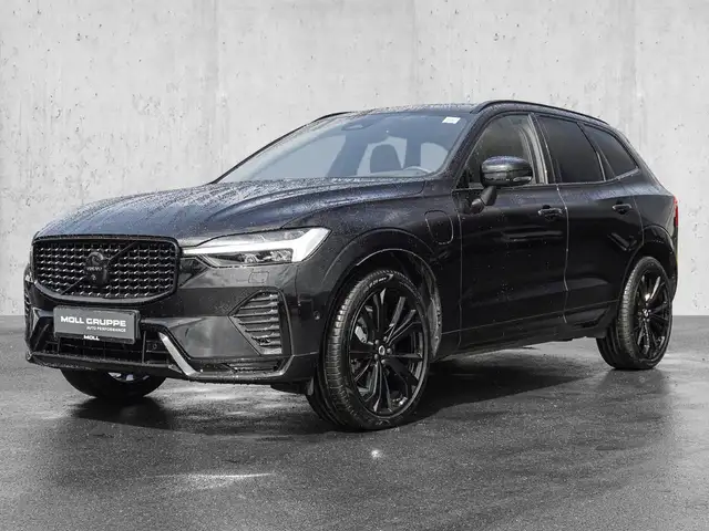 Volvo XC60 view 2