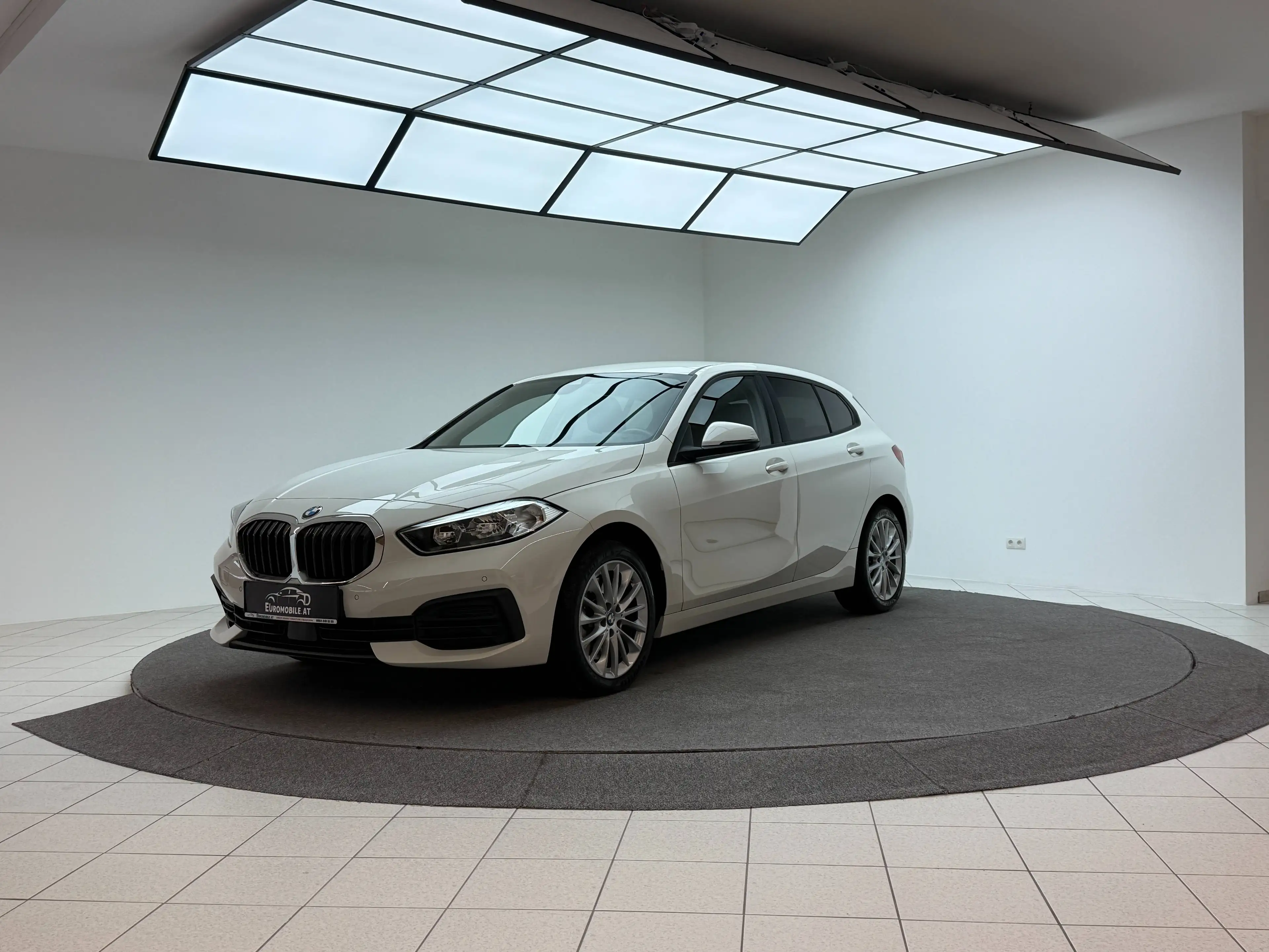 BMW 120 120 d xDrive Advantage LED*SHZ*MMI*TEMPOMAT* — photo 3