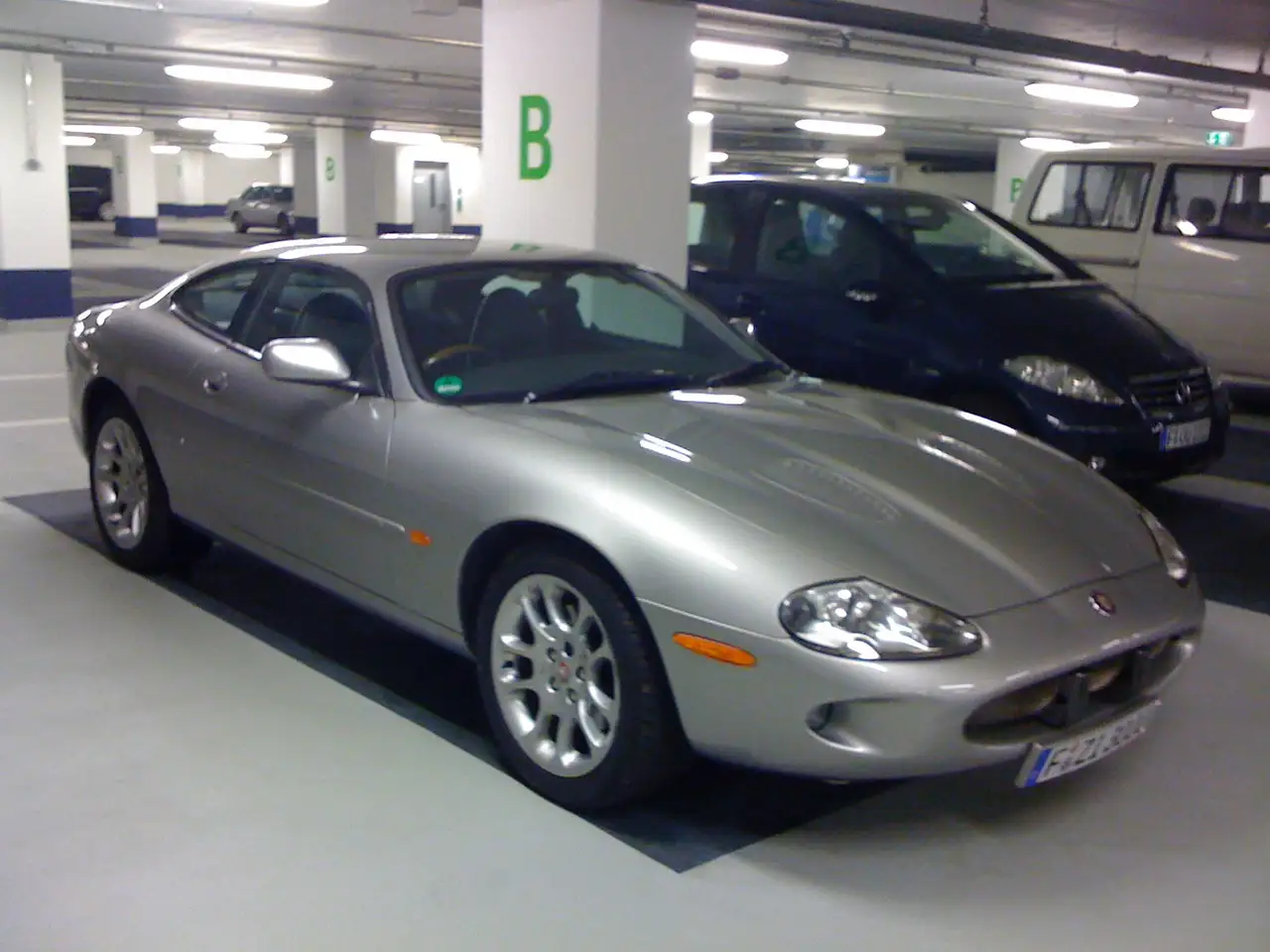 Jaguar XKR Coupe, foto 6