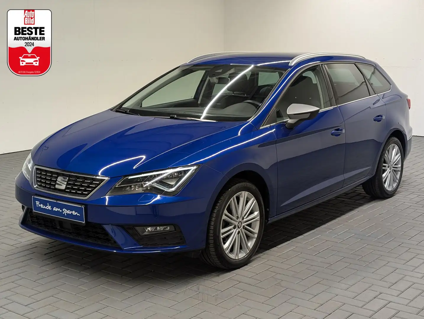 SEAT Leon ST Xcellence LED/ACC/SHZ/Full-Link/Kessy/PD Blau - 1