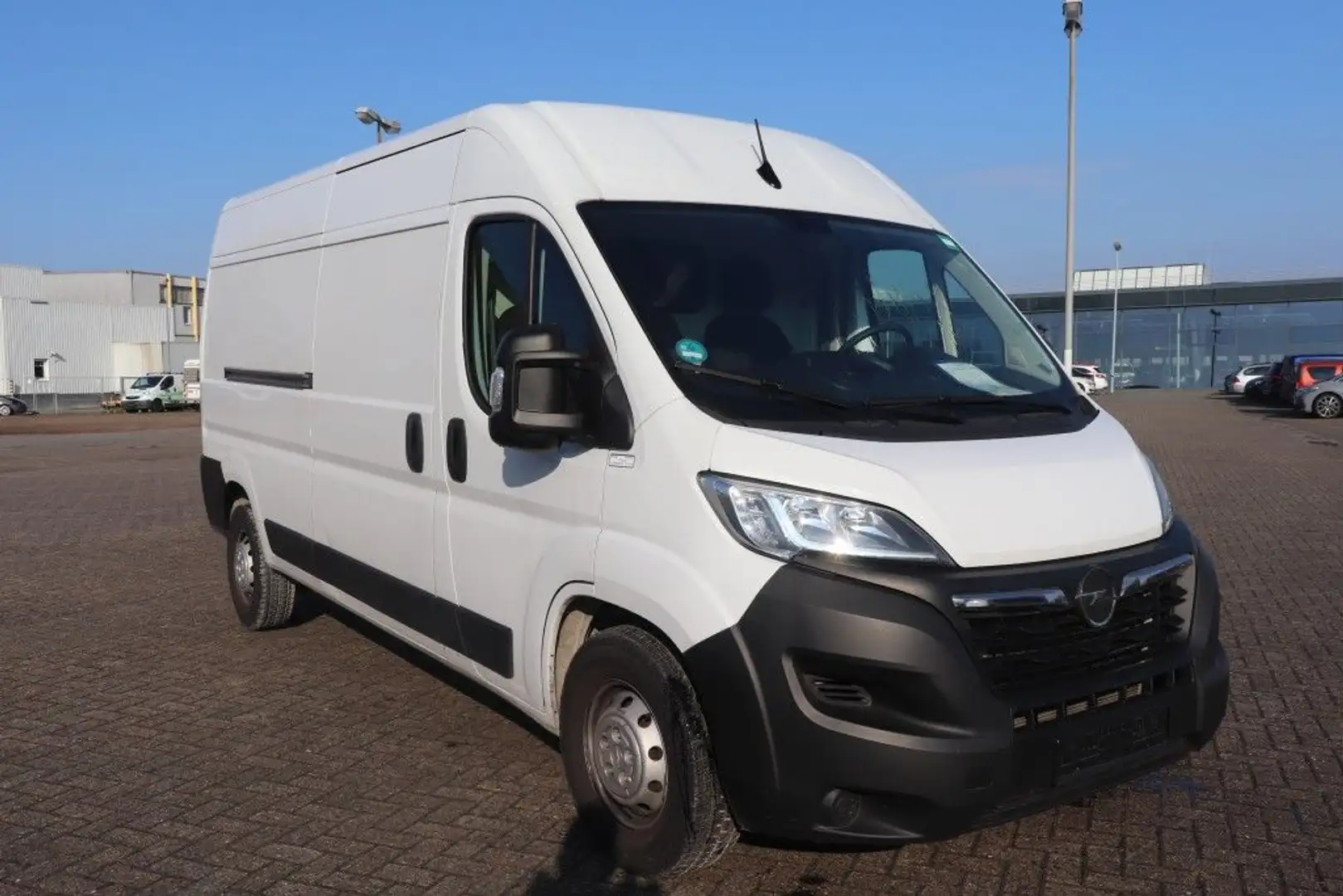Opel Movano 2.2 D L3H2 2WD VA verstärkt Edition Weiß - 2