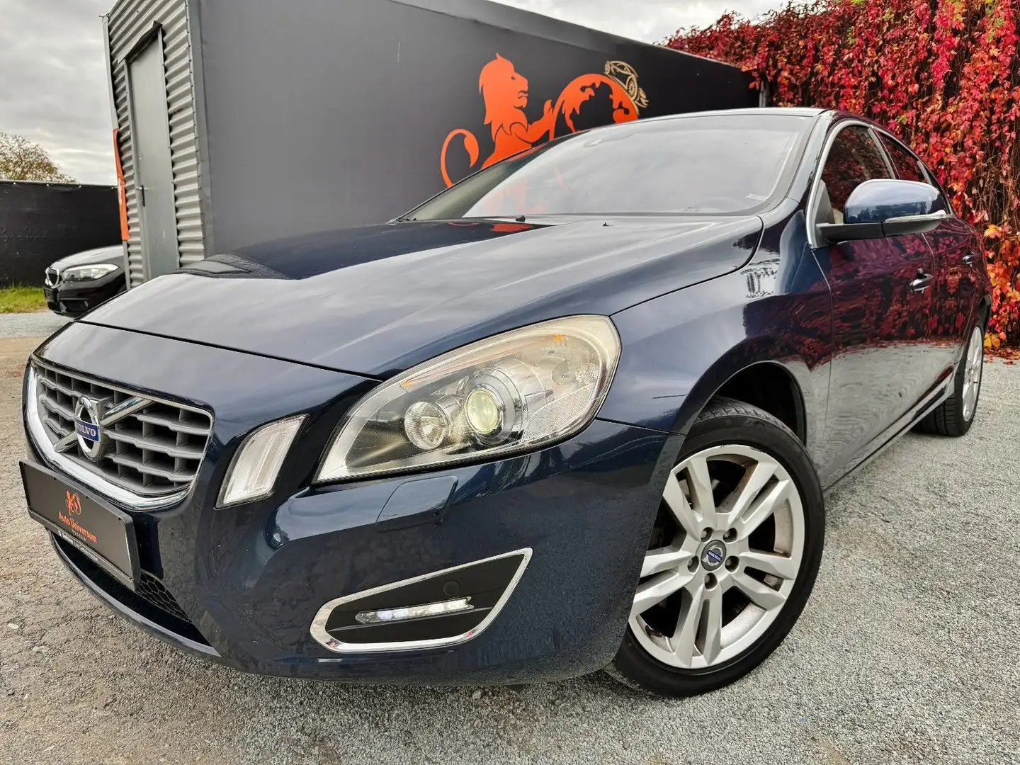 Volvo S60 #TÜV#SERVICE#SCHIEBEDACH#SHZ#ISOFIX##LEDER Blau - 2