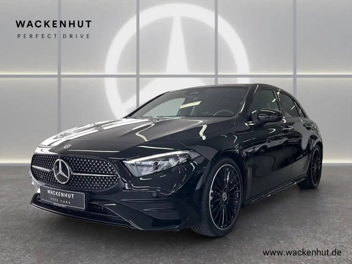 Mercedes-Benz A 180 AMG PREMIUM NIGHT 19'' LED TOTW. KAMERA WINTER AMB Negro - 1