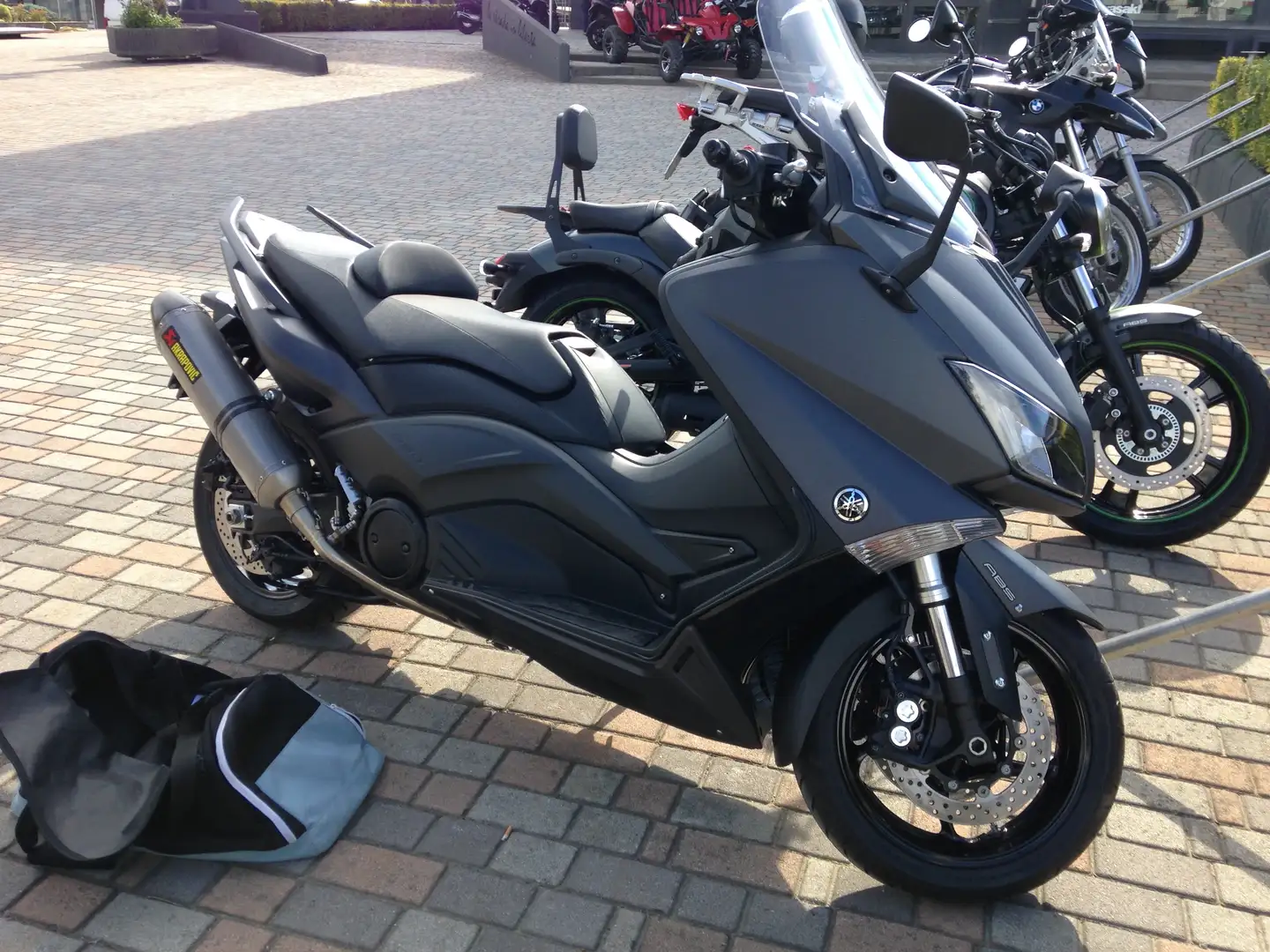 Yamaha TMAX 530 Gri - 2