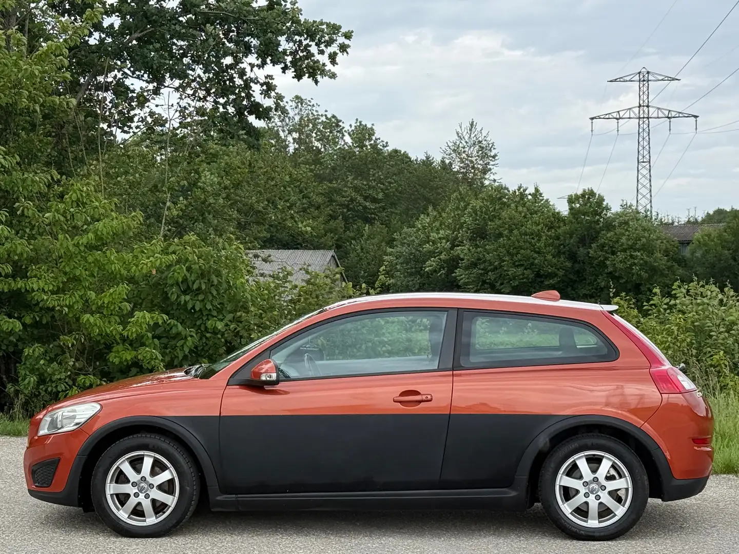 Volvo C30 1.6 Kinetic - Neues Pickerl - Wenig Kilometer Orange - 2