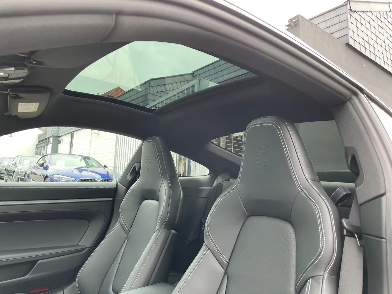 Porsche 992 911 Carrera 4S Coupé |ACC|Lift|Bose|Sportdes 10