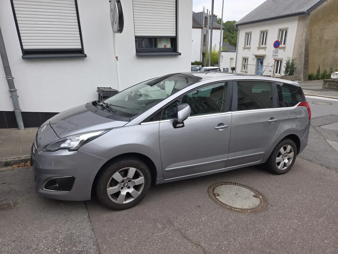 Peugeot 5008 5008 120 VTi Active - 1
