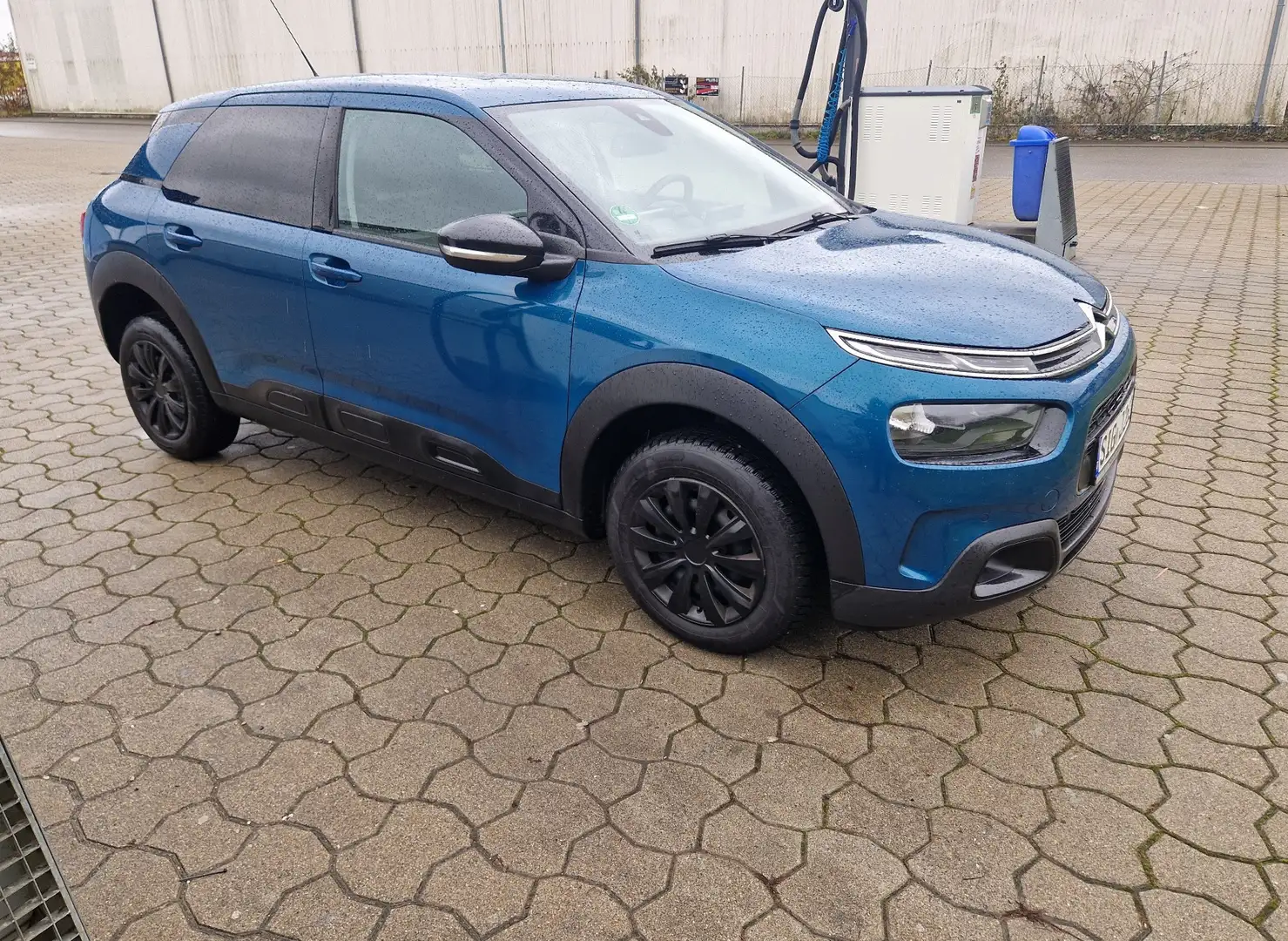 Citroen C4 Cactus BlueHDi 120 Stop&Start EAT6 Shine - 2