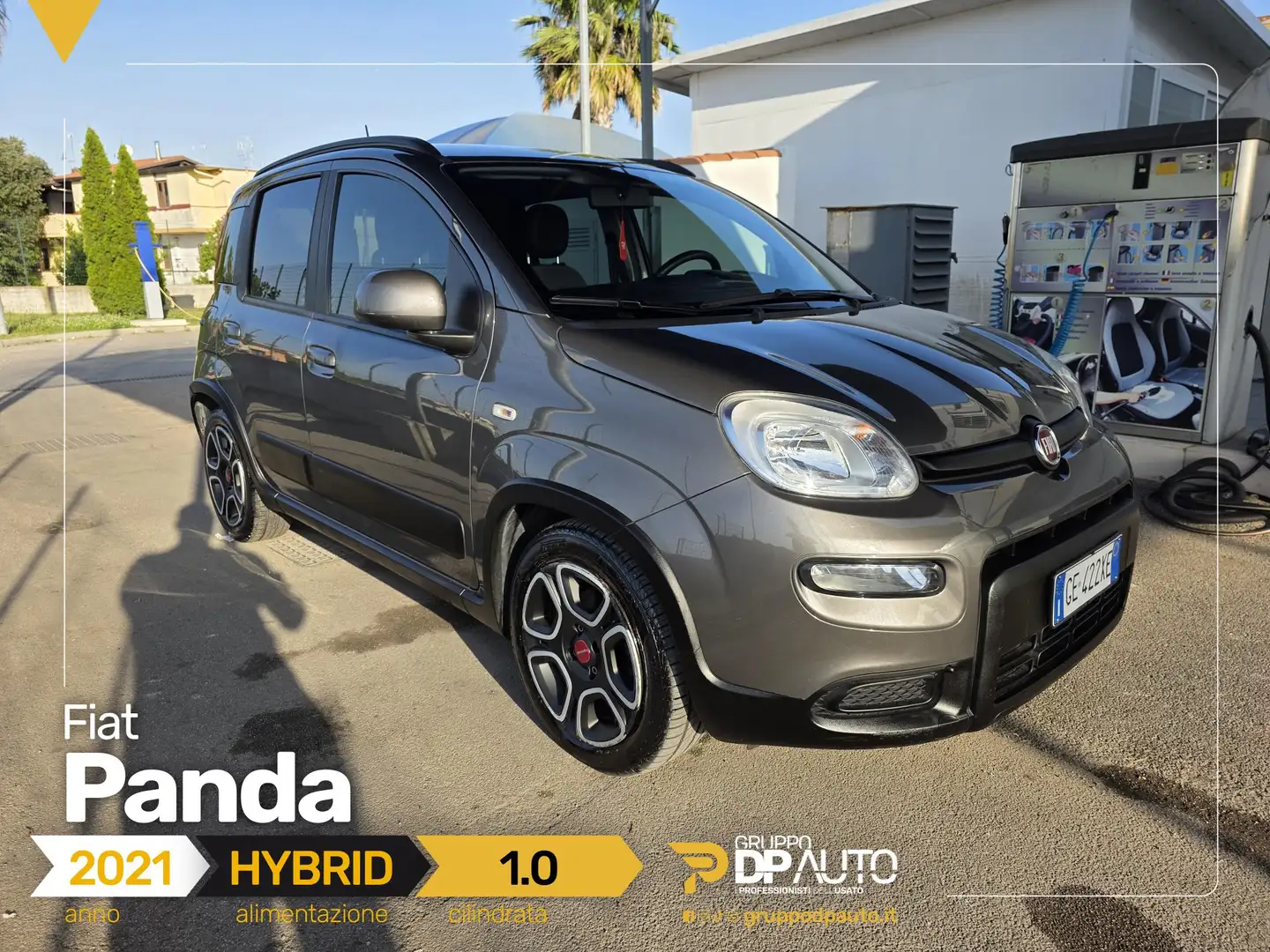 Fiat Panda 1.0 firefly hybrid City Life s&s 70cv 5p. Gris - 1