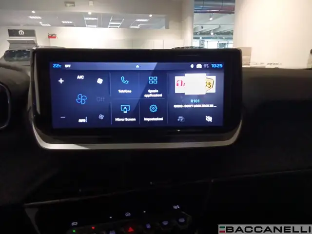 Peugeot 2008 view 15
