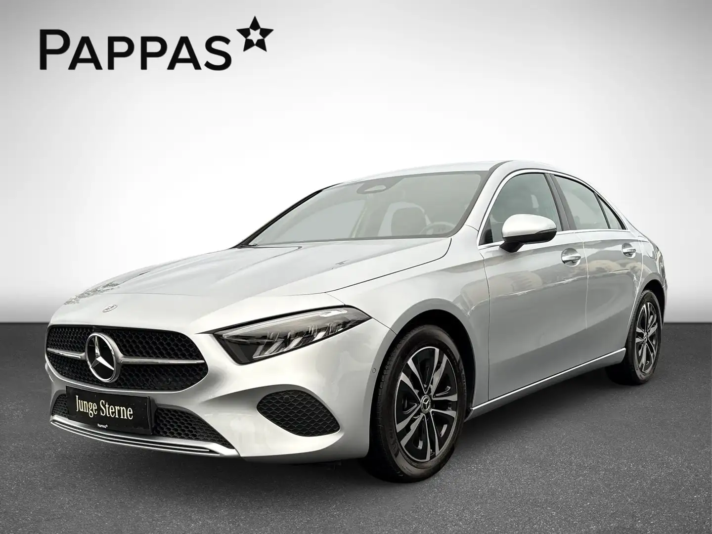 Mercedes-Benz A 200 Limousine PTS Cam Navi Wide LED SHZ Silber - 2