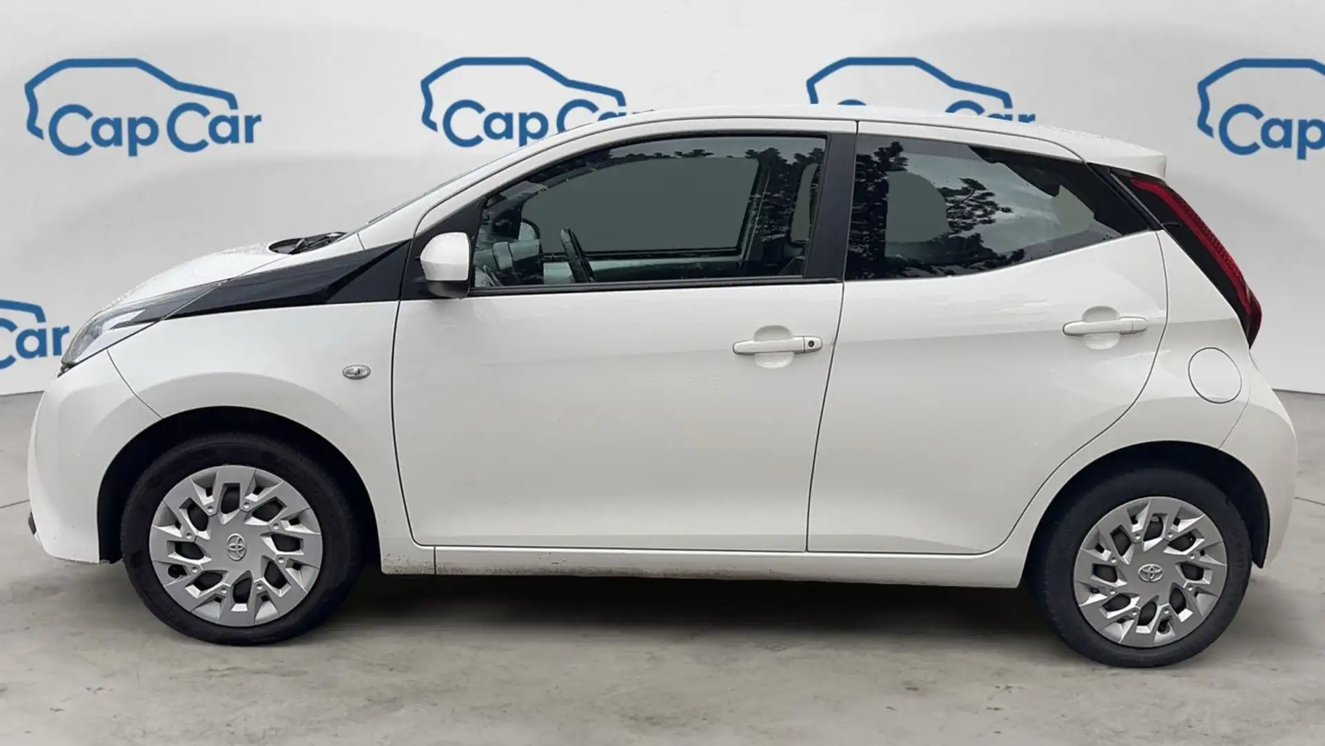 Toyota Aygo II 1.0 VVTi 72 X-Play Blanc - 2