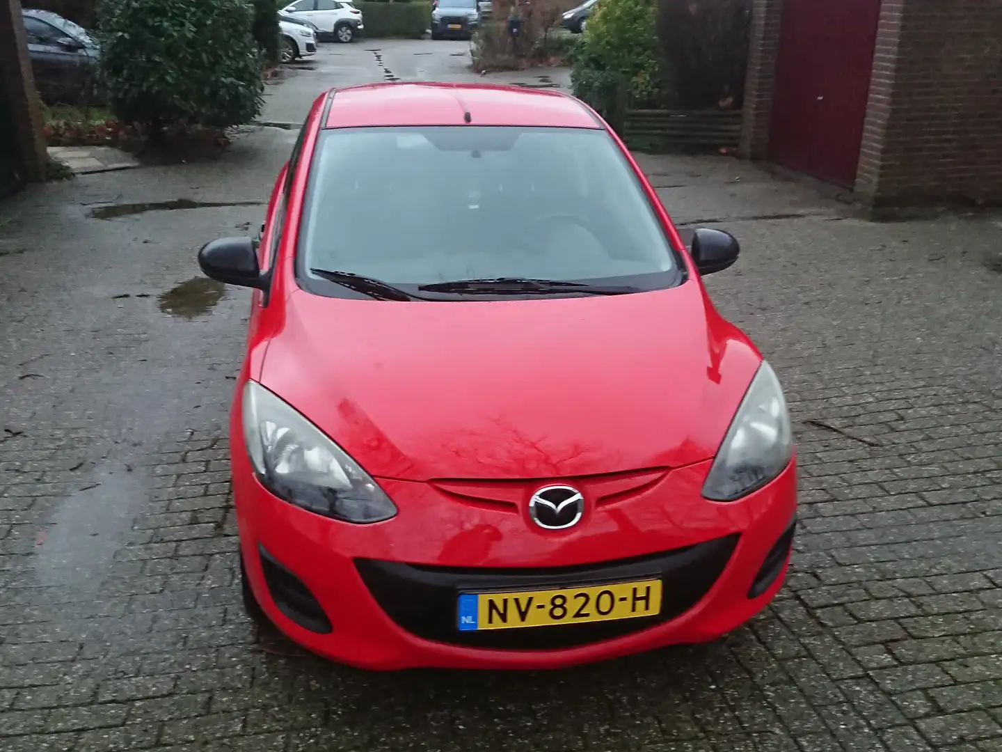 Mazda 2 1.3 Rood - 1