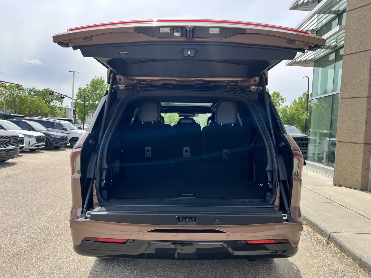 Lincoln Navigator снимка Lincoln Navigator