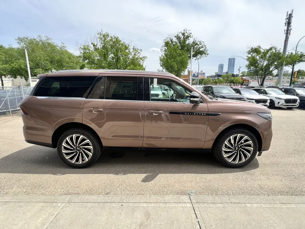 Lincoln Navigator снимка Lincoln Navigator