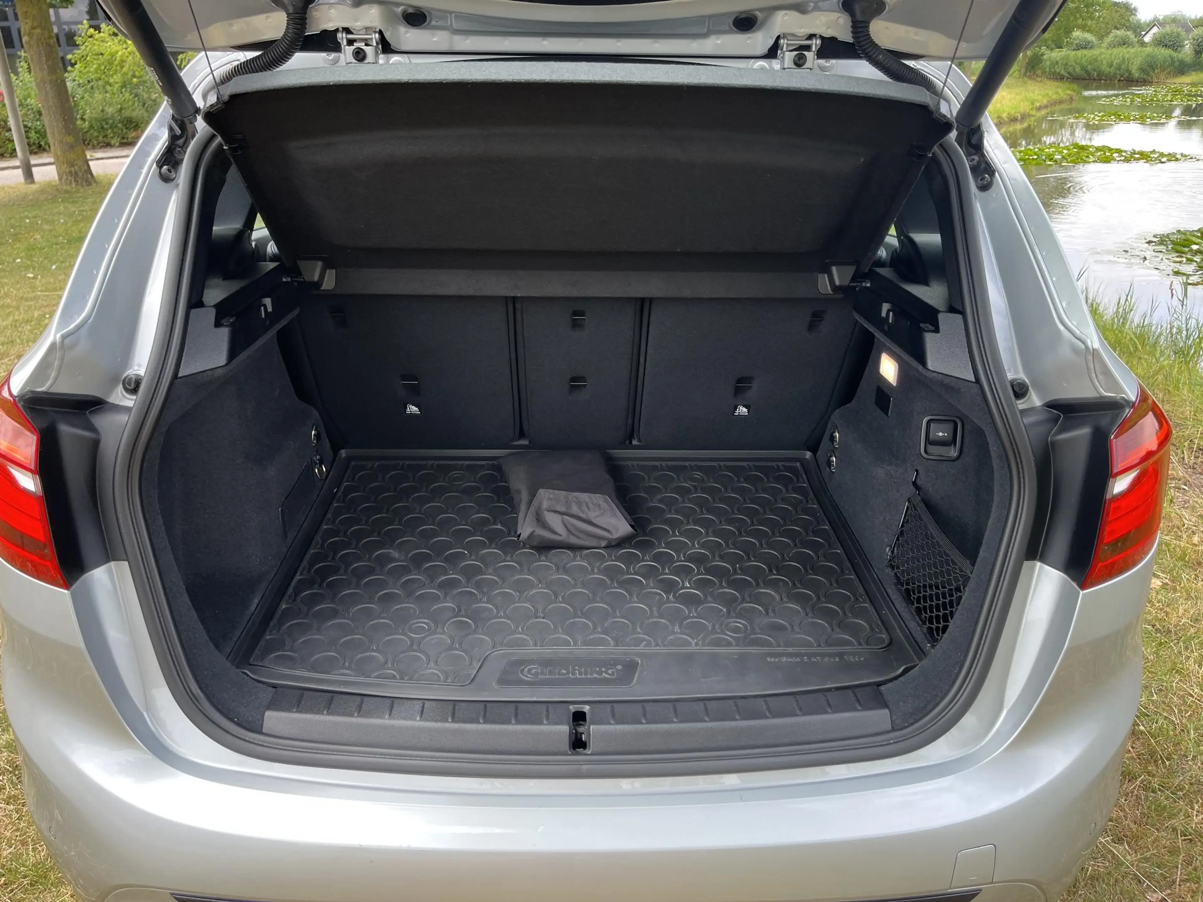 BMW 225 2-serie Active Tourer 225xe iPerformance High Exec — photo 18