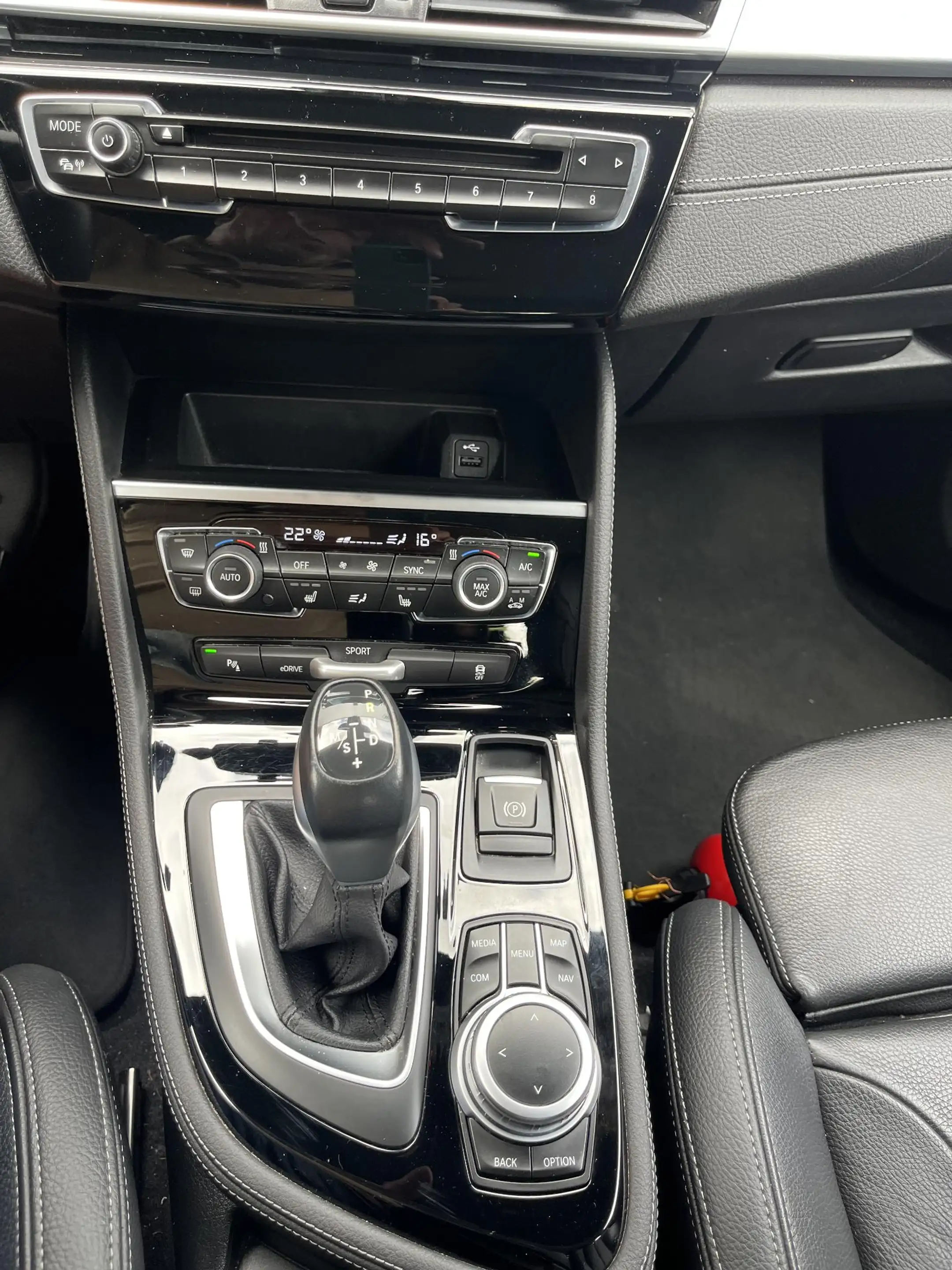 BMW 225 2-serie Active Tourer 225xe iPerformance High Exec — photo 10